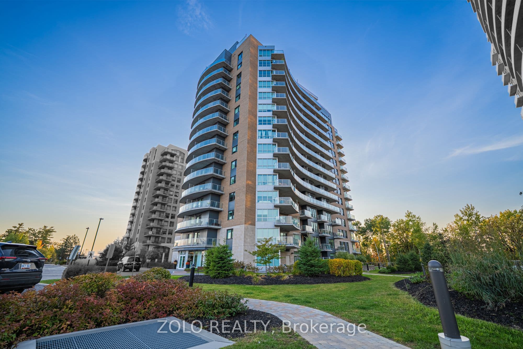 Unit 1106 200 Inlet Private photo 1
