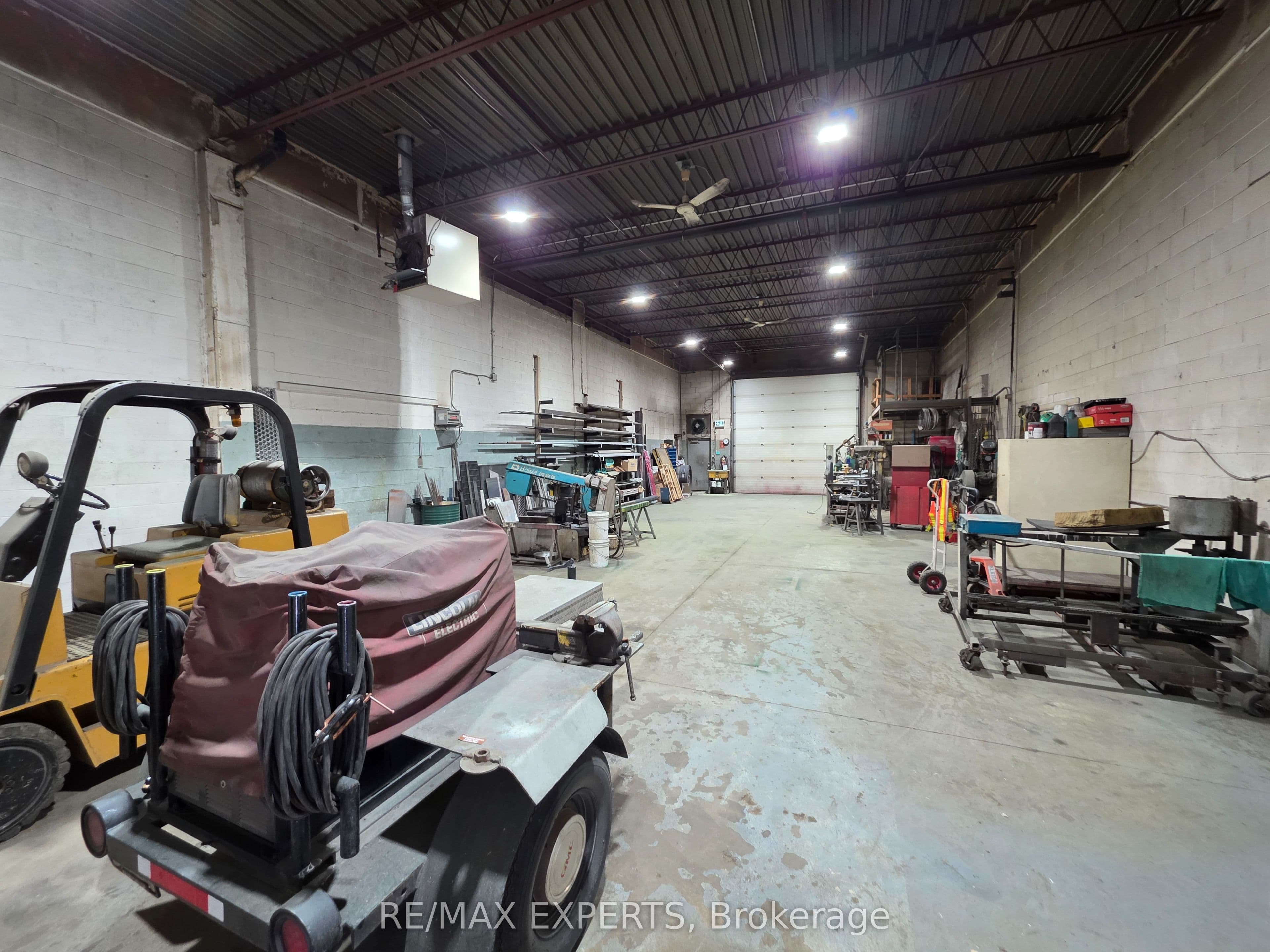 1640 Bonhill Road photo 1