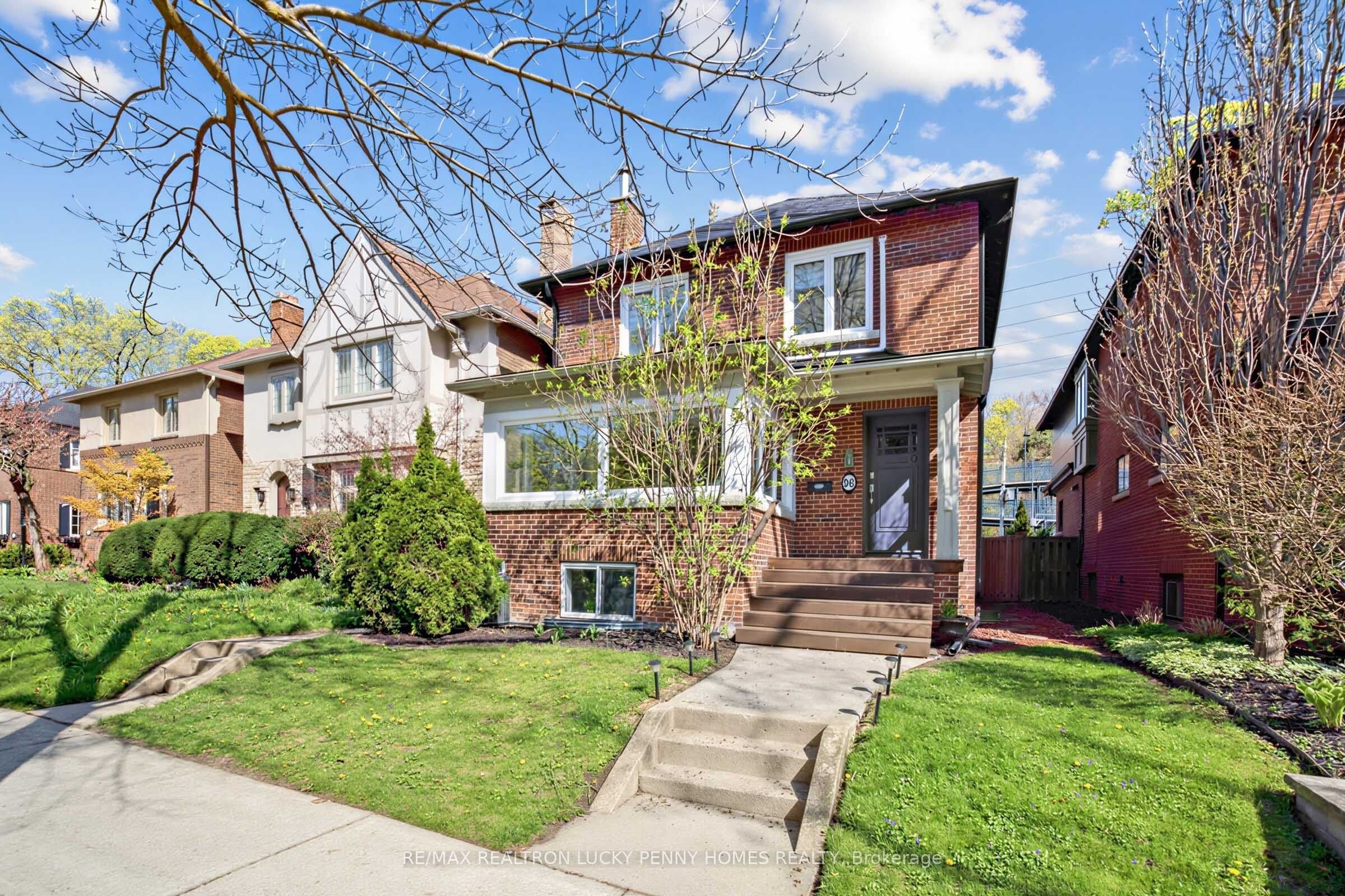 96 Whitehall Road photo 1