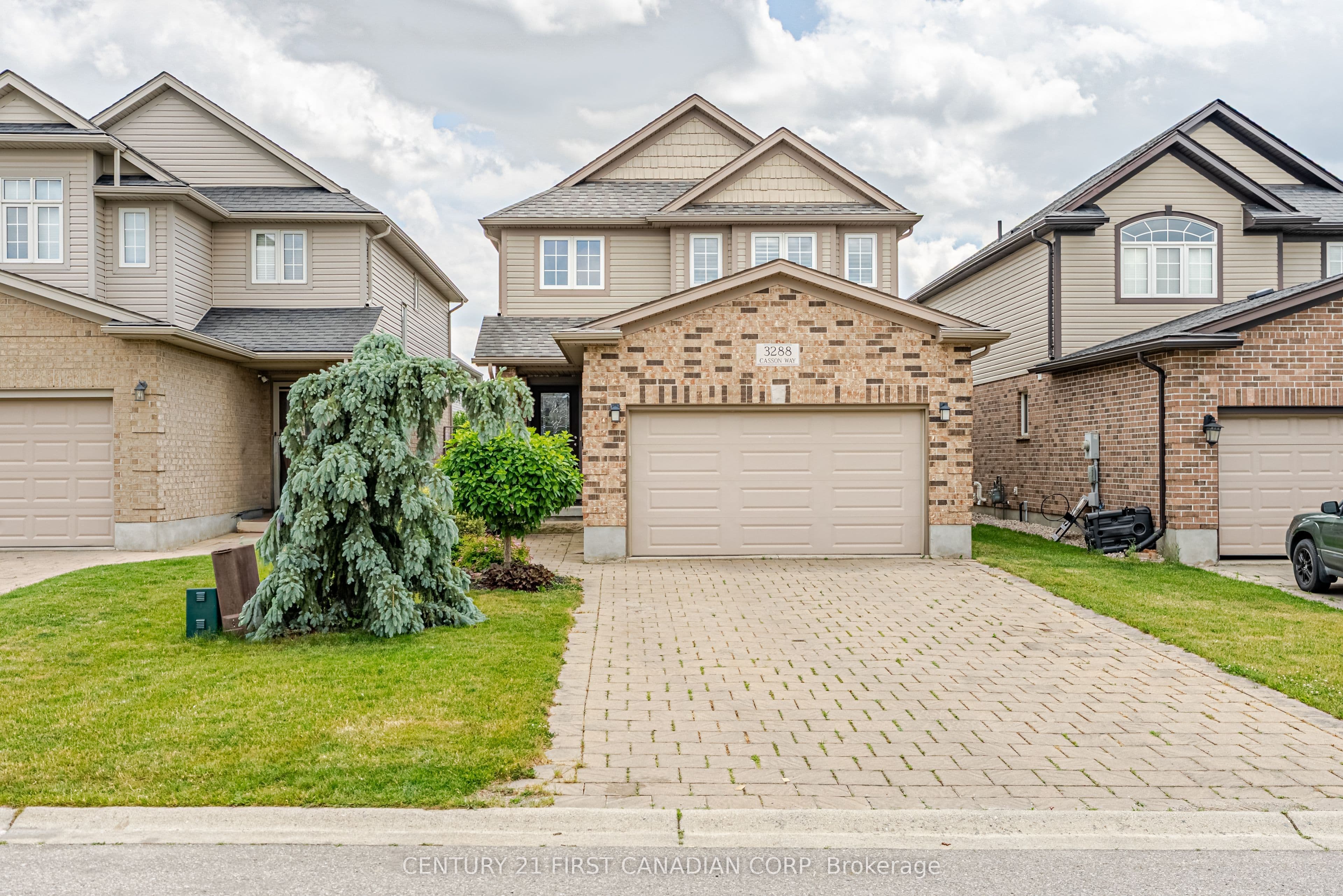 3288 Casson Way photo 1