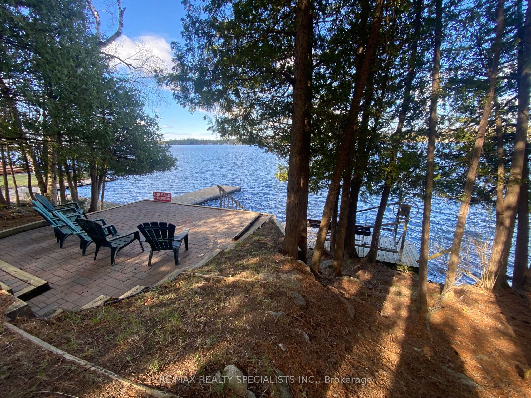 384 Indian Point Road photo 1
