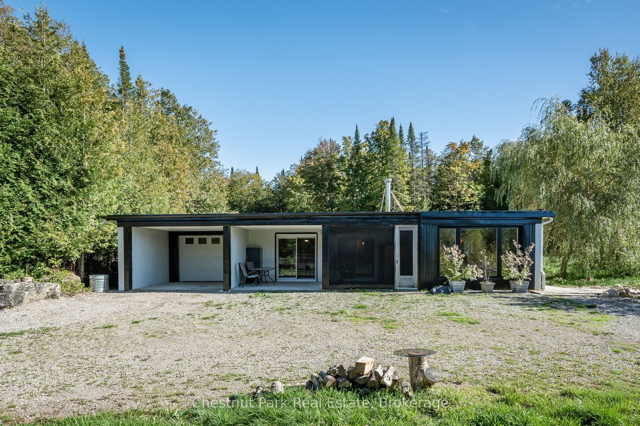 664 Bruce Road 9 N/A photo 1