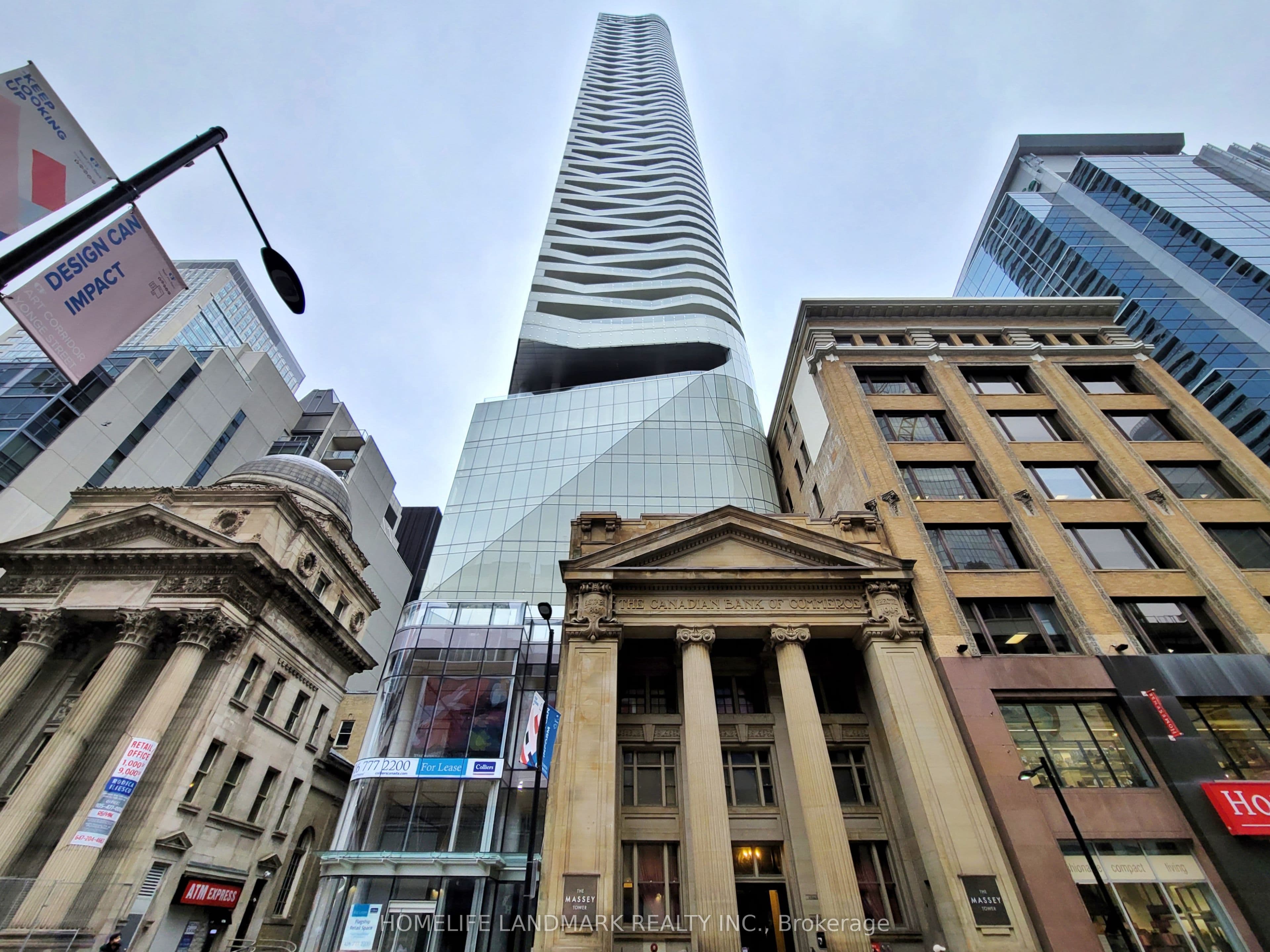 Unit 5312 197 Yonge Street photo 1
