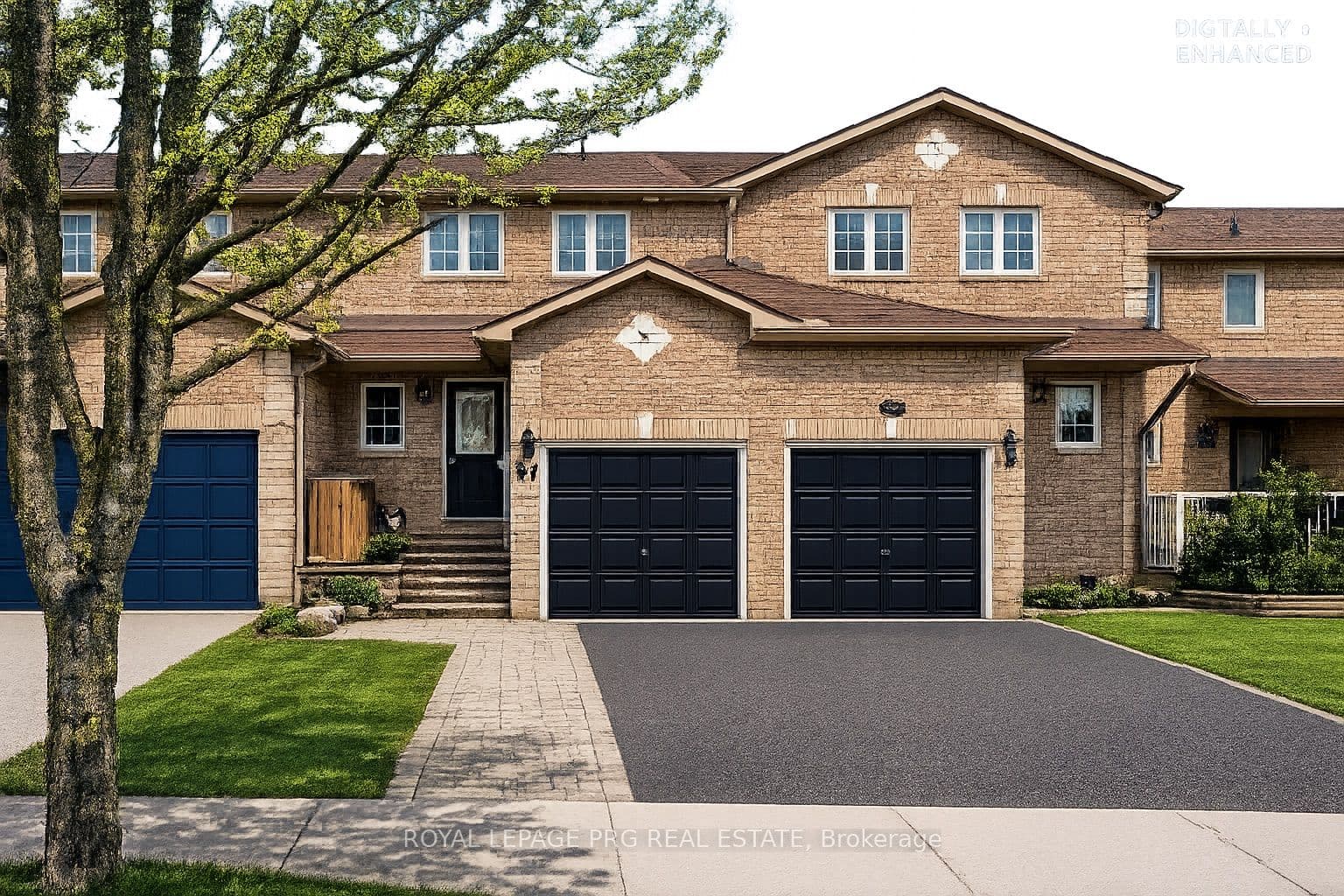 97 NATHAN Crescent photo 1