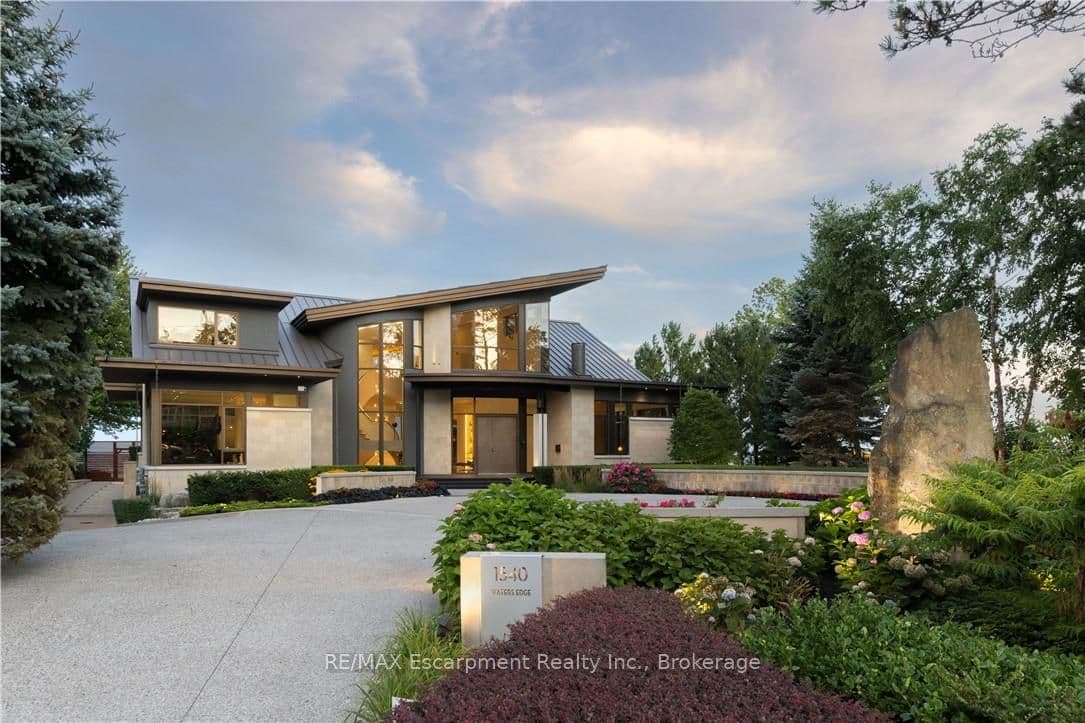 1540 WATERSEDGE Road photo 1