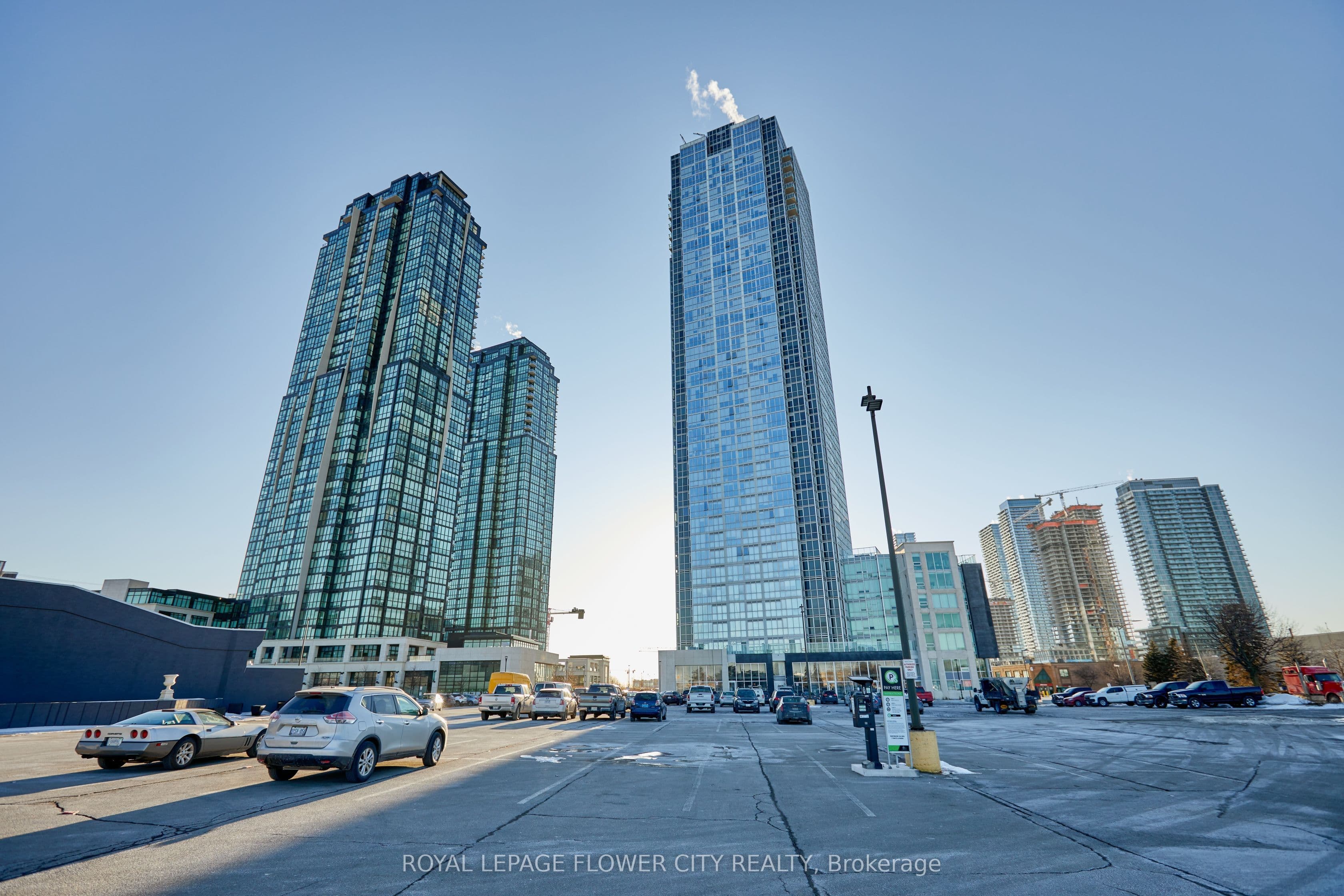 Unit 325 2908 Highway 7 Road photo 1