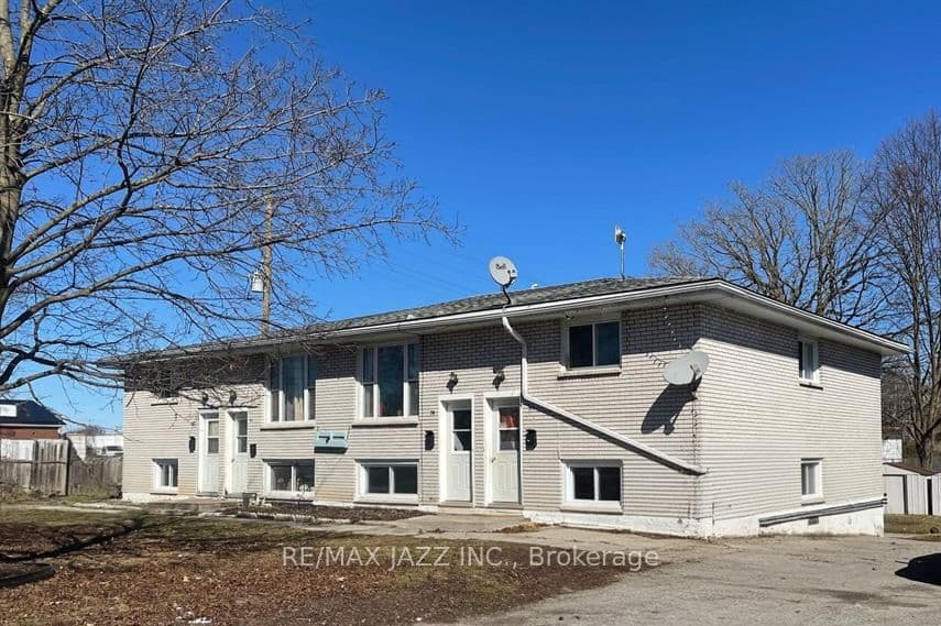 37-43 Leonard Avenue photo 1