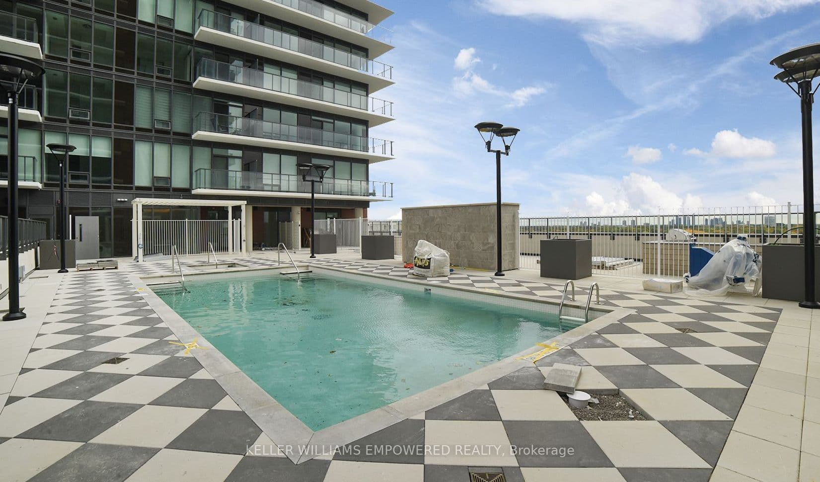 Unit 1218 4010 Eglinton Avenue photo 1