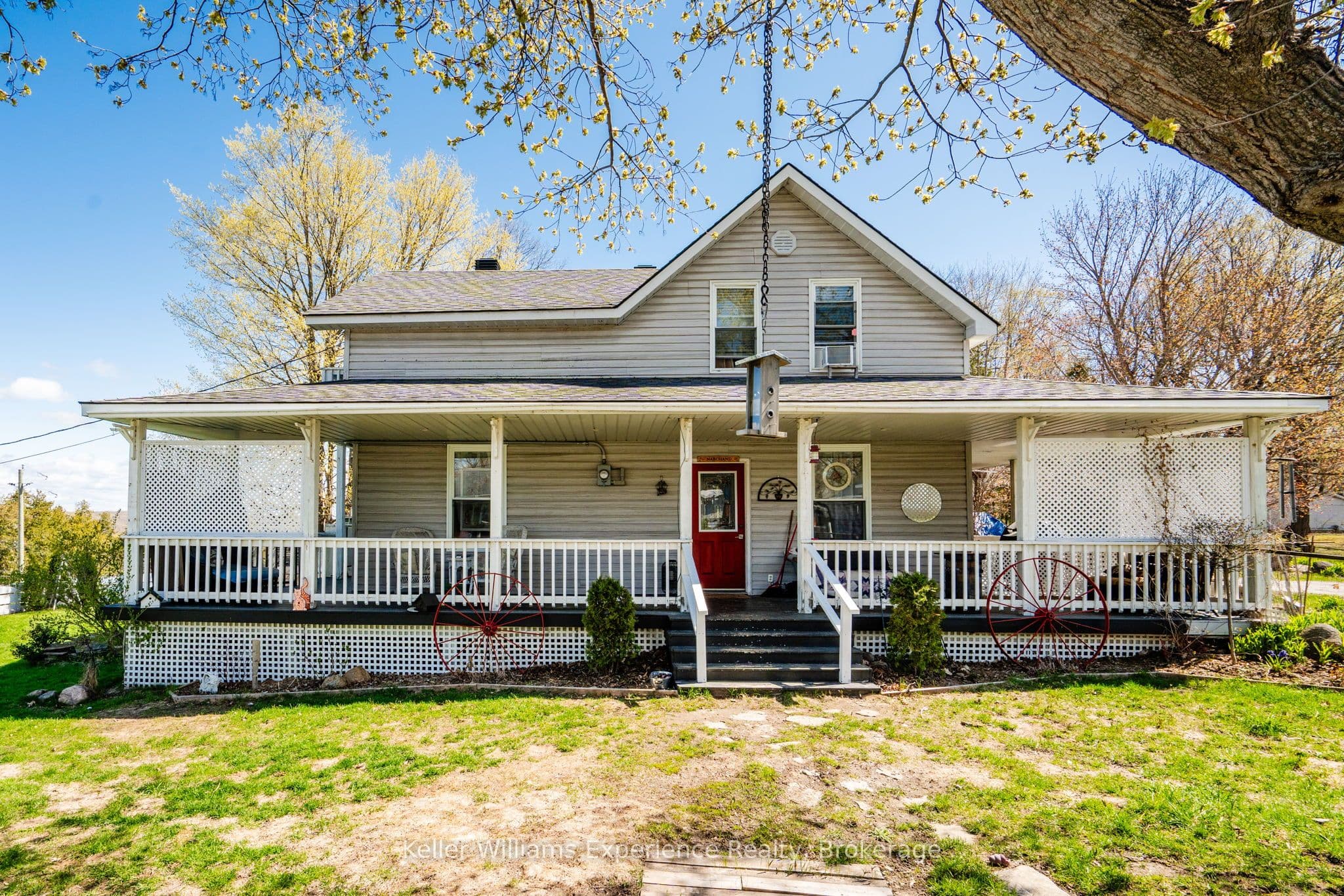 107 Pine Street photo 1