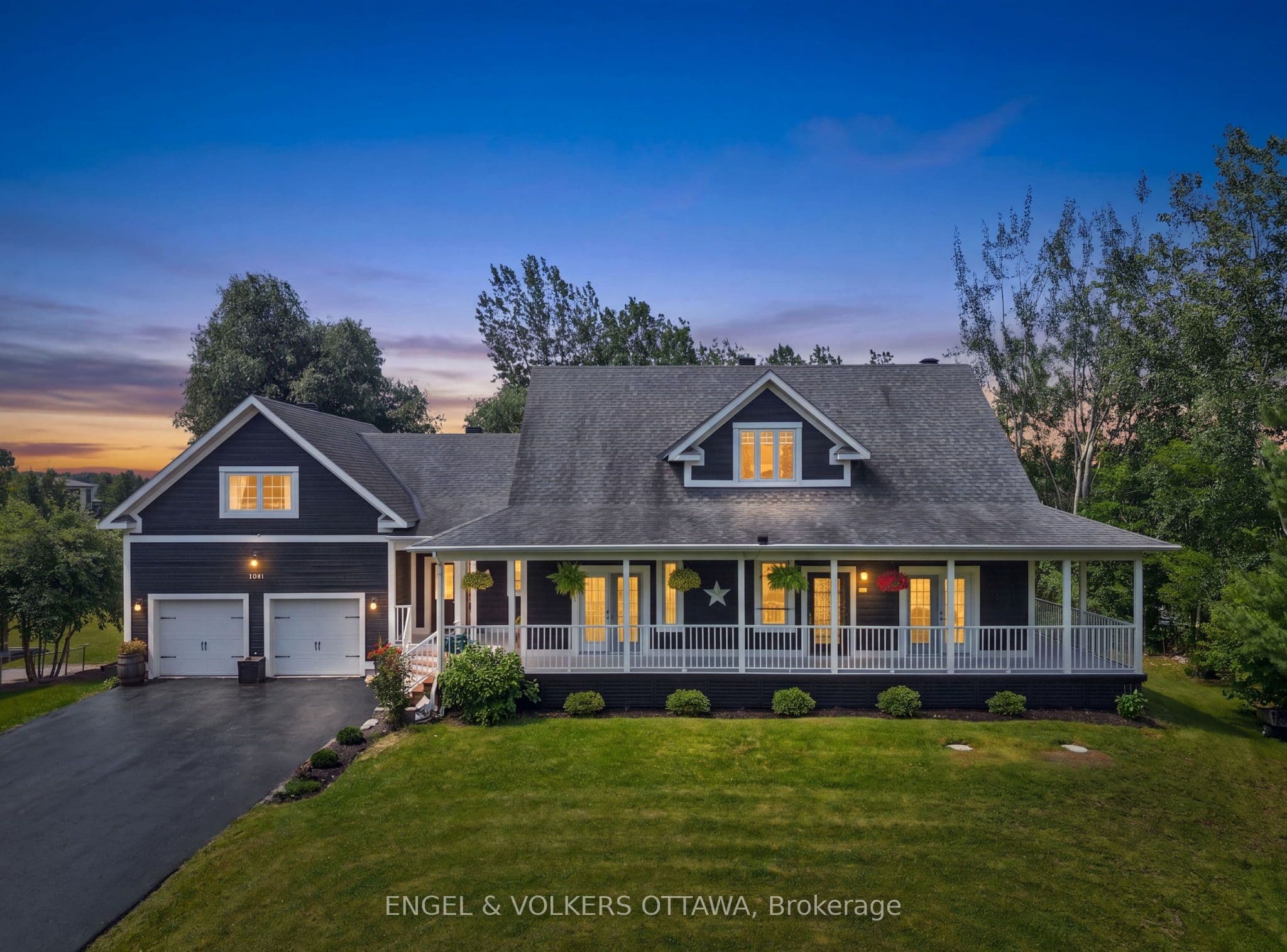 6881 Sparkling Lake Way photo 1
