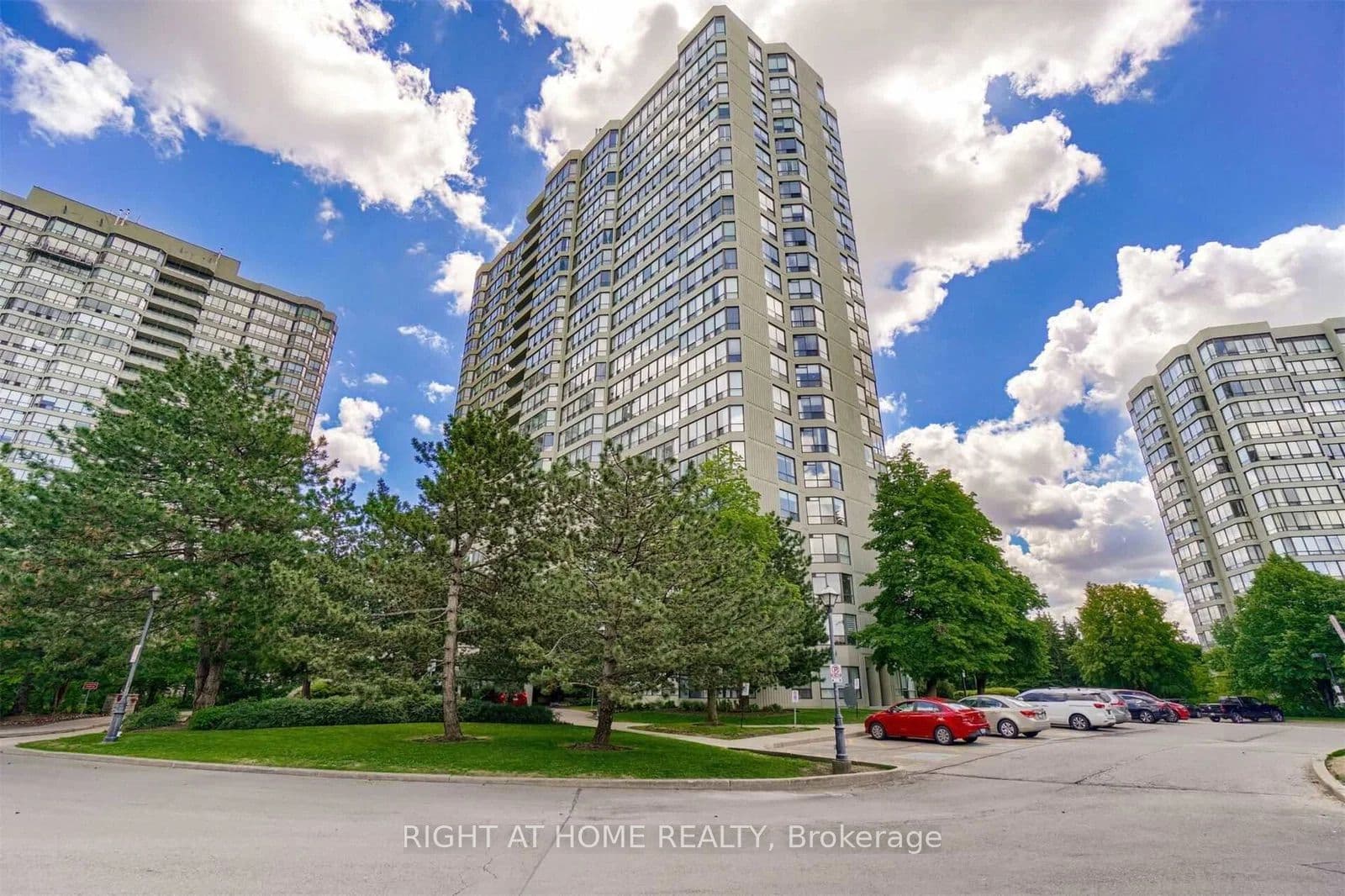 Unit 1507 24 Hanover Road photo 1