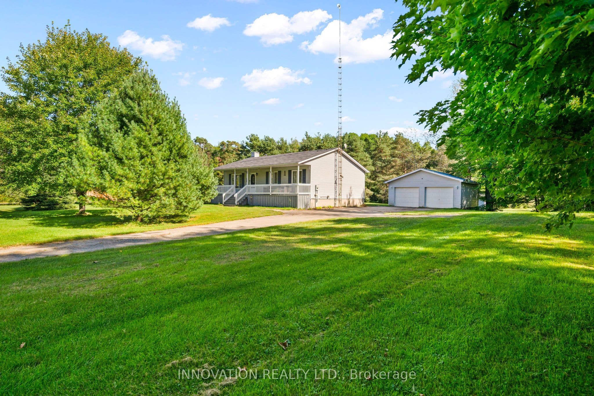 2031 Jochem Road photo 1