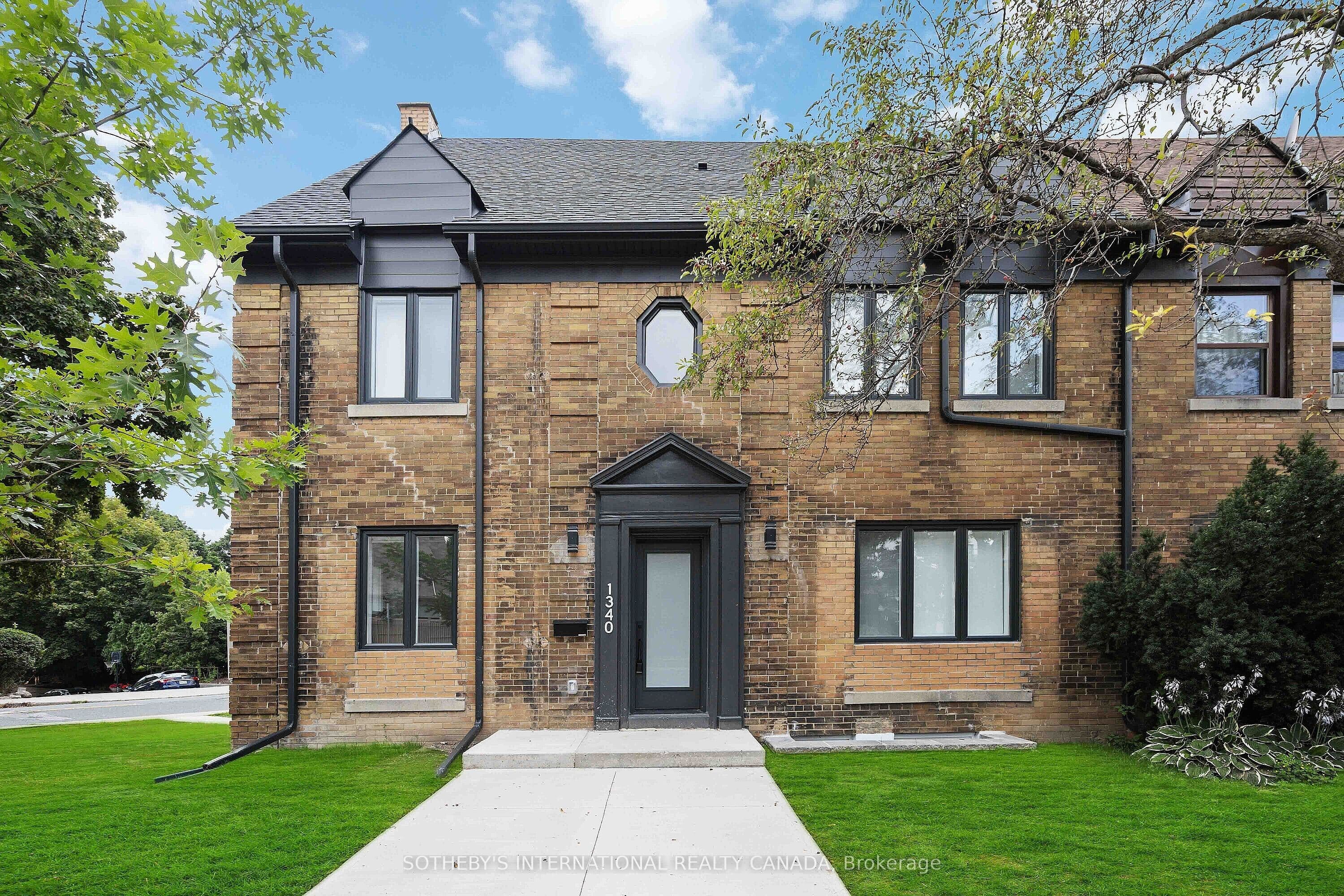 Unit B 1340 Avenue Road photo 1