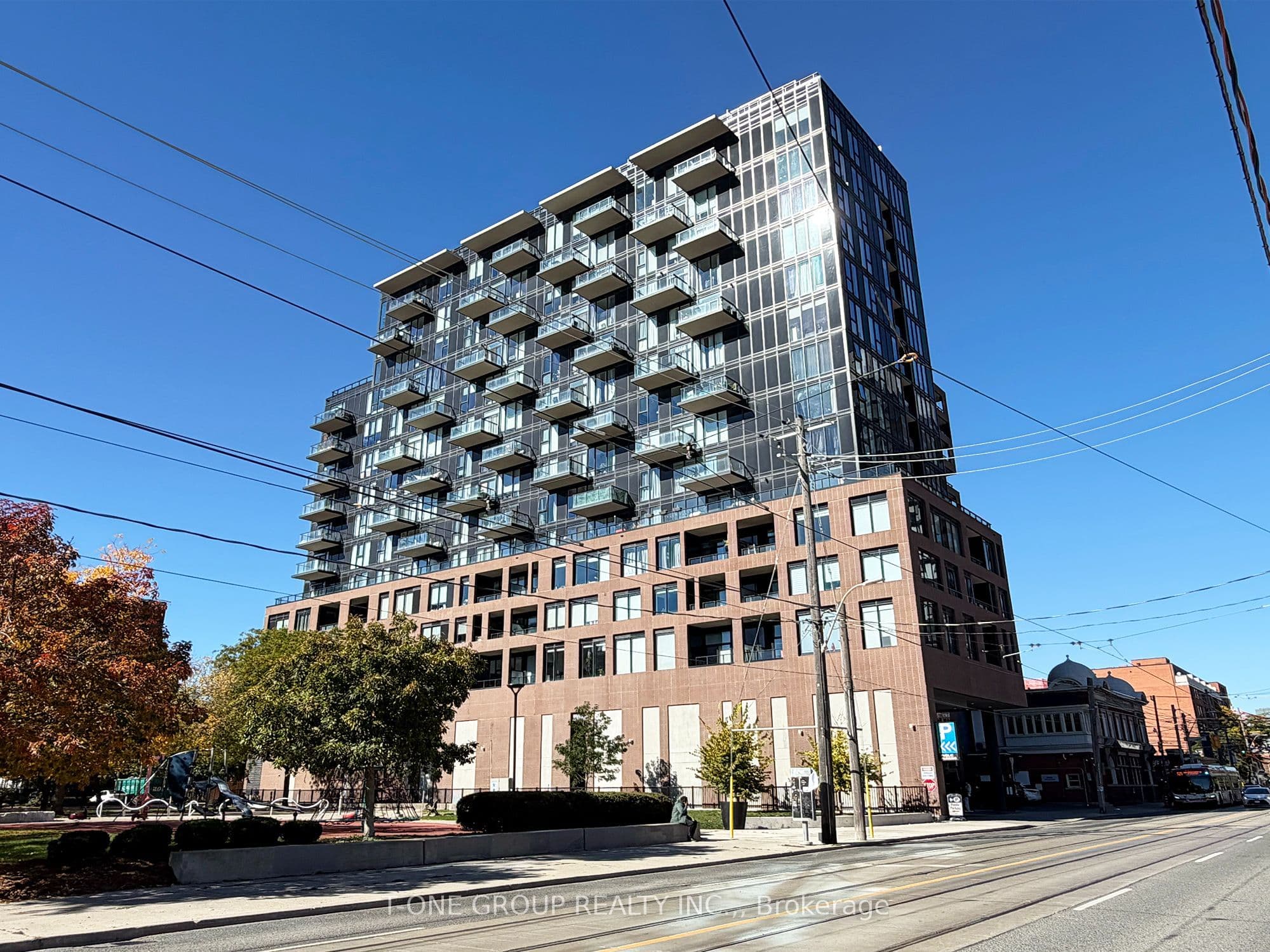 Unit 312 270 Dufferin Street photo 1