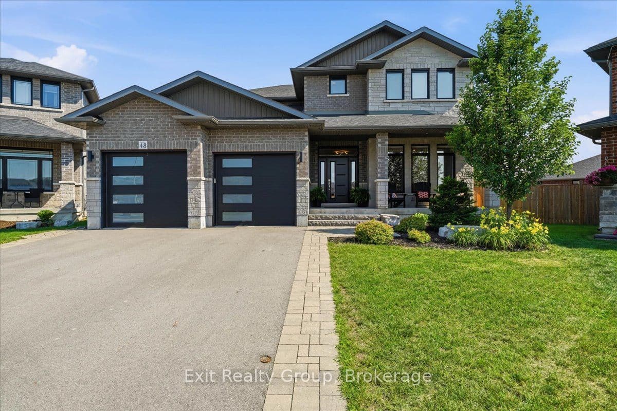 48 Hummingbird Drive photo 1