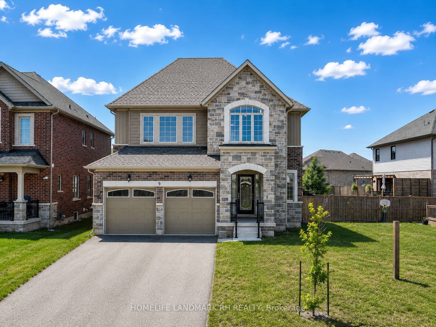 9 Homestead Way photo 1