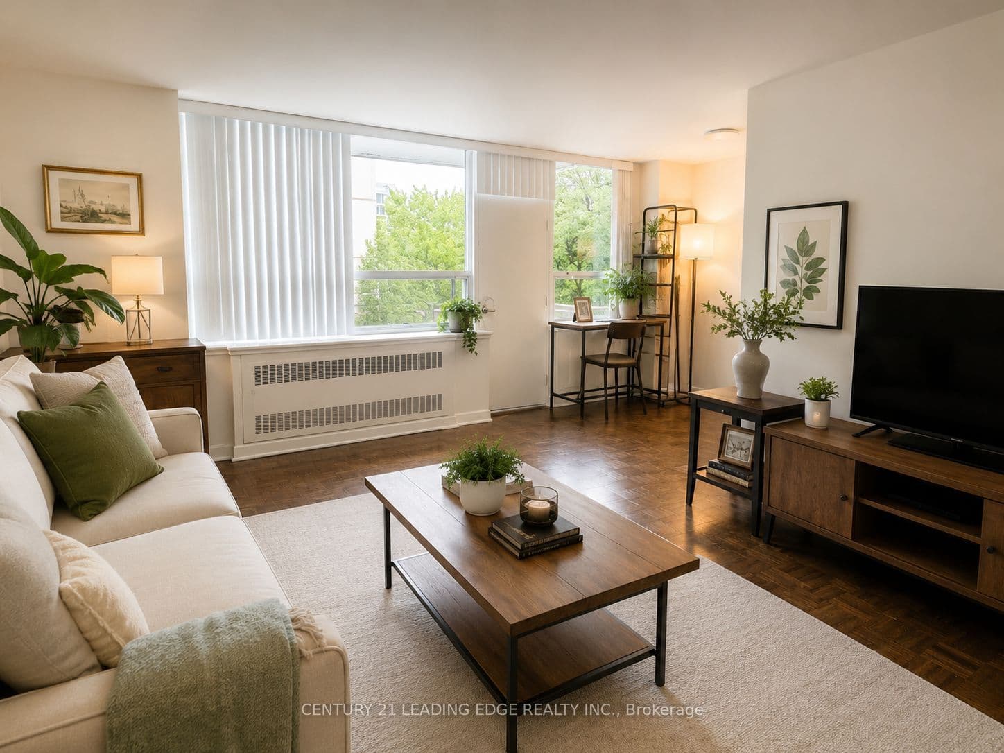 Unit 1102 103 Avenue Road photo 1