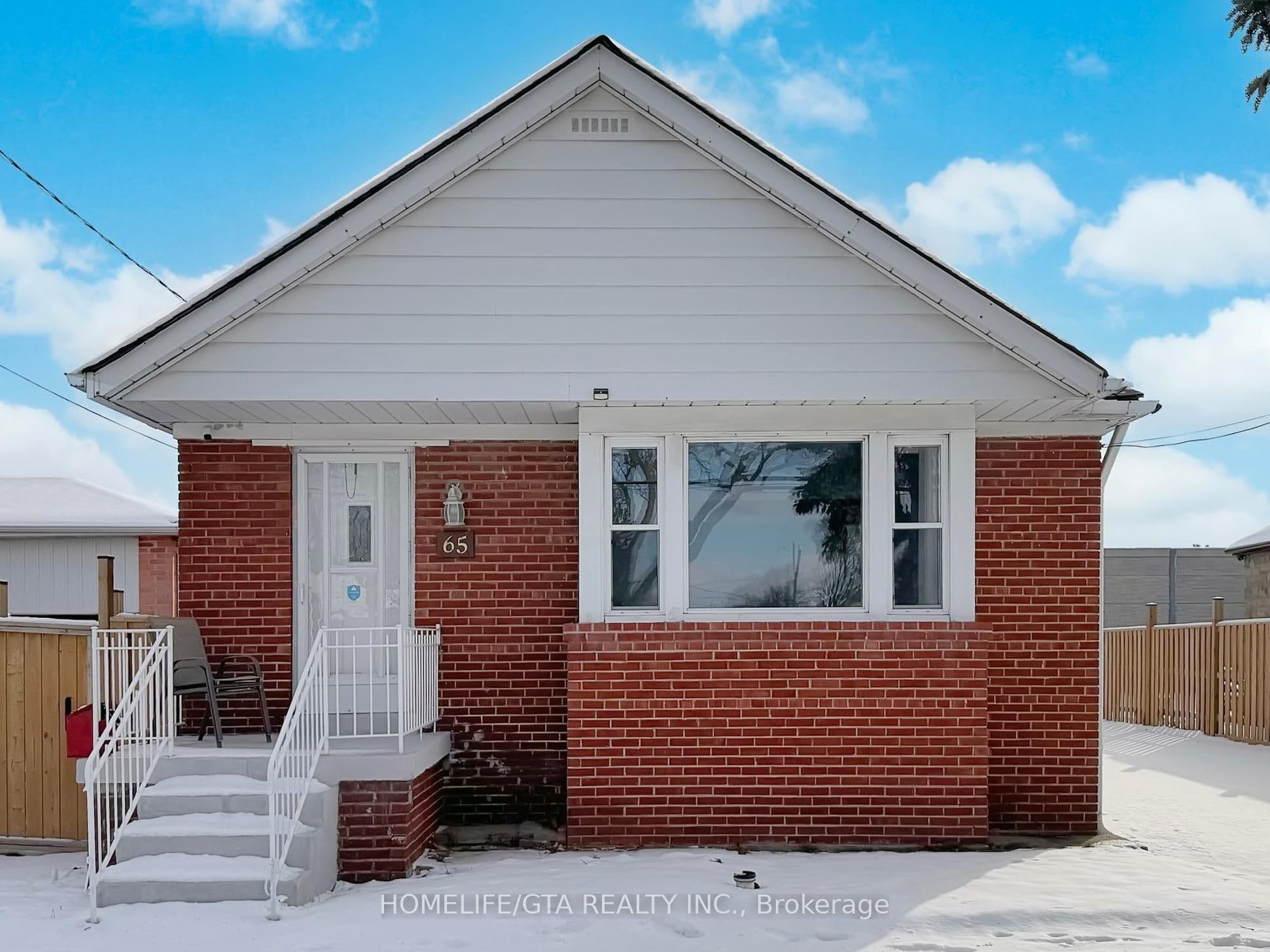 65 Whitley Avenue photo 1