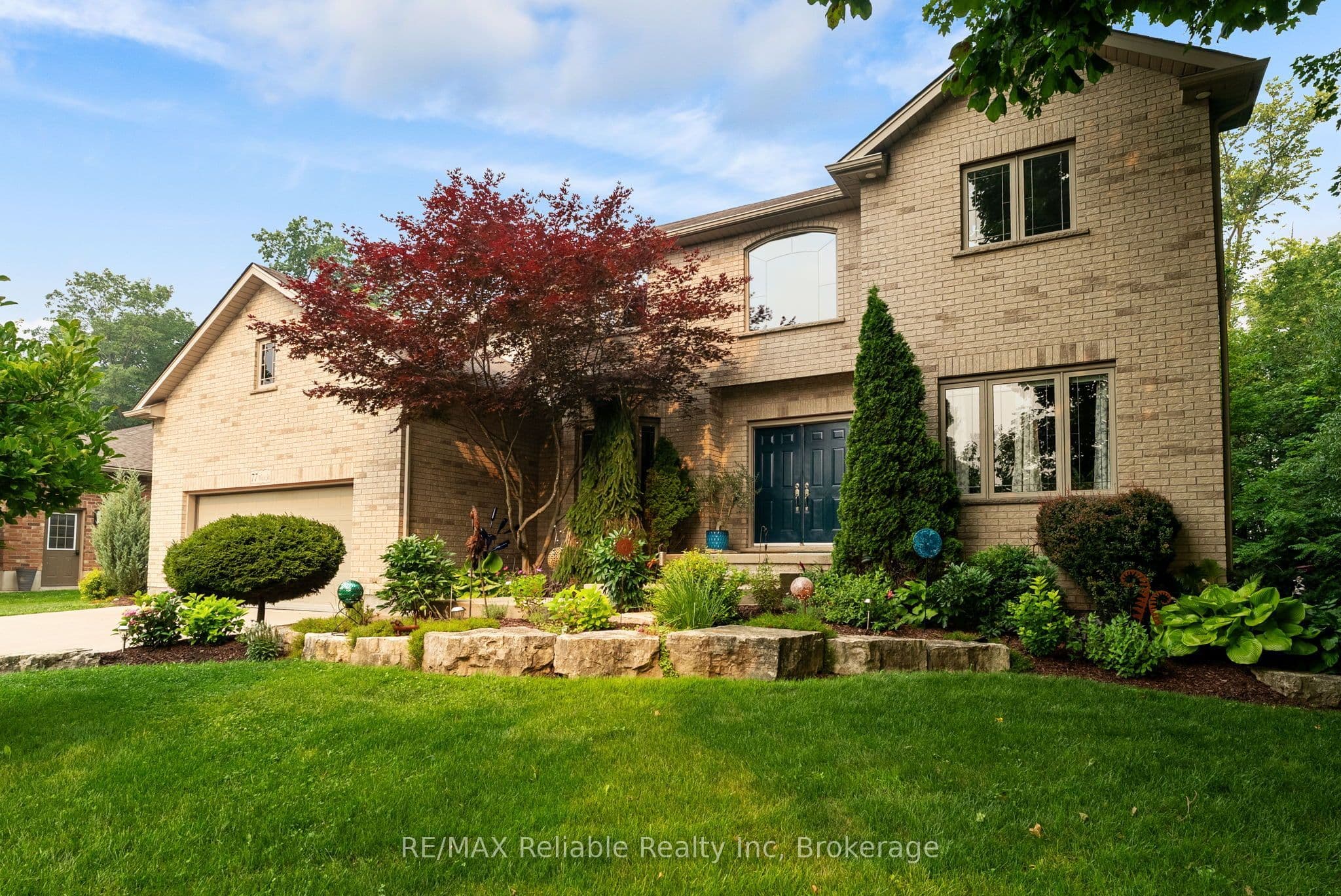 77 West Street photo 1