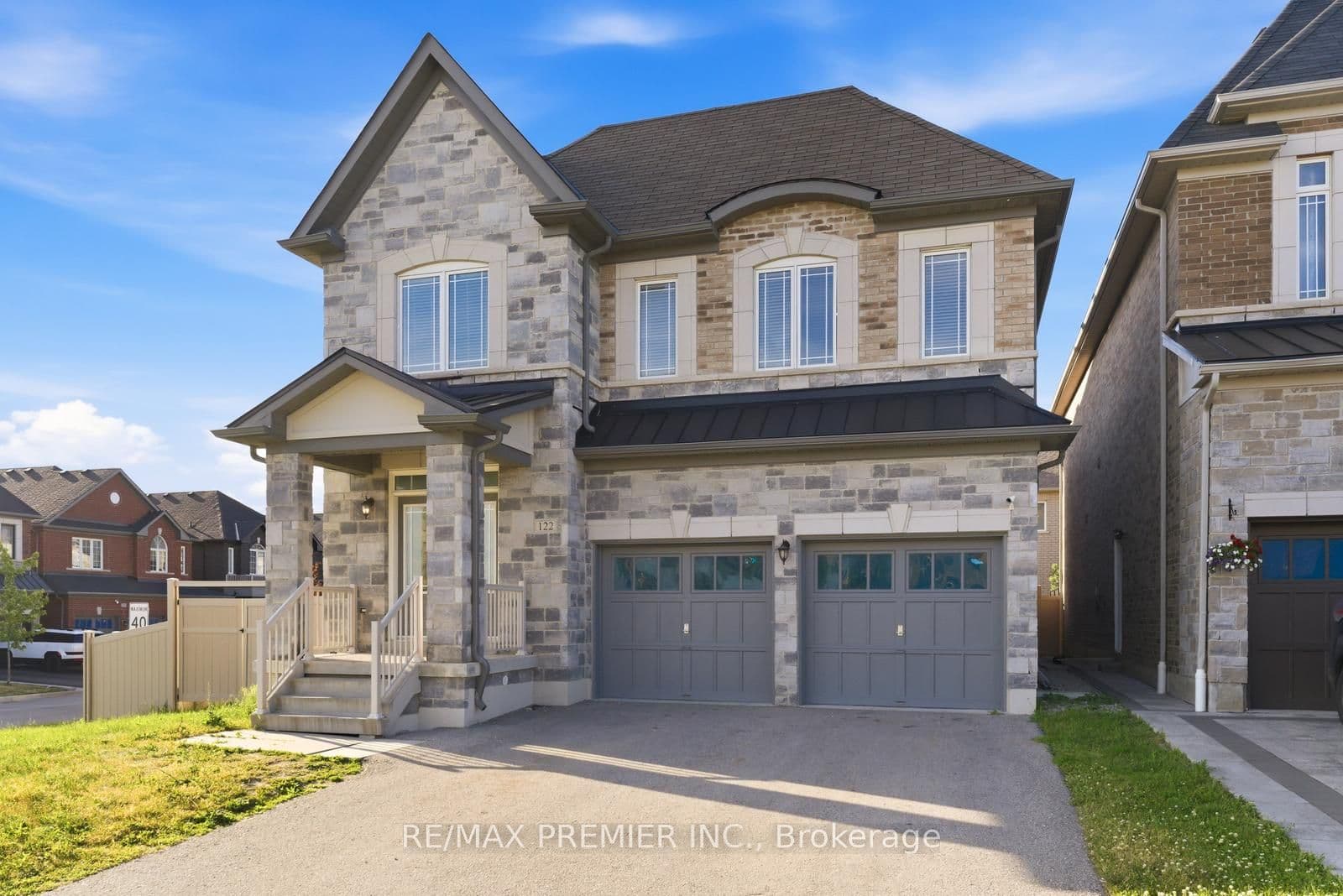 122 Mckenzie Way photo 1