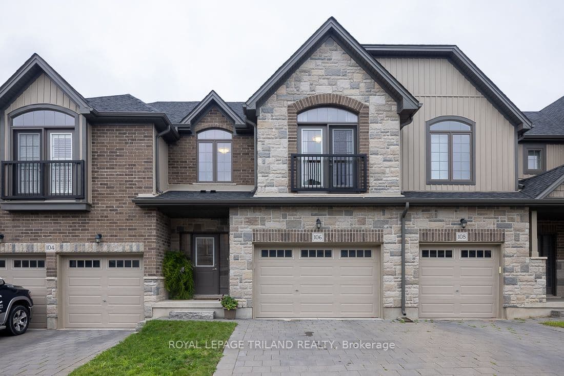 Unit 106 2040 Shore Road photo 1