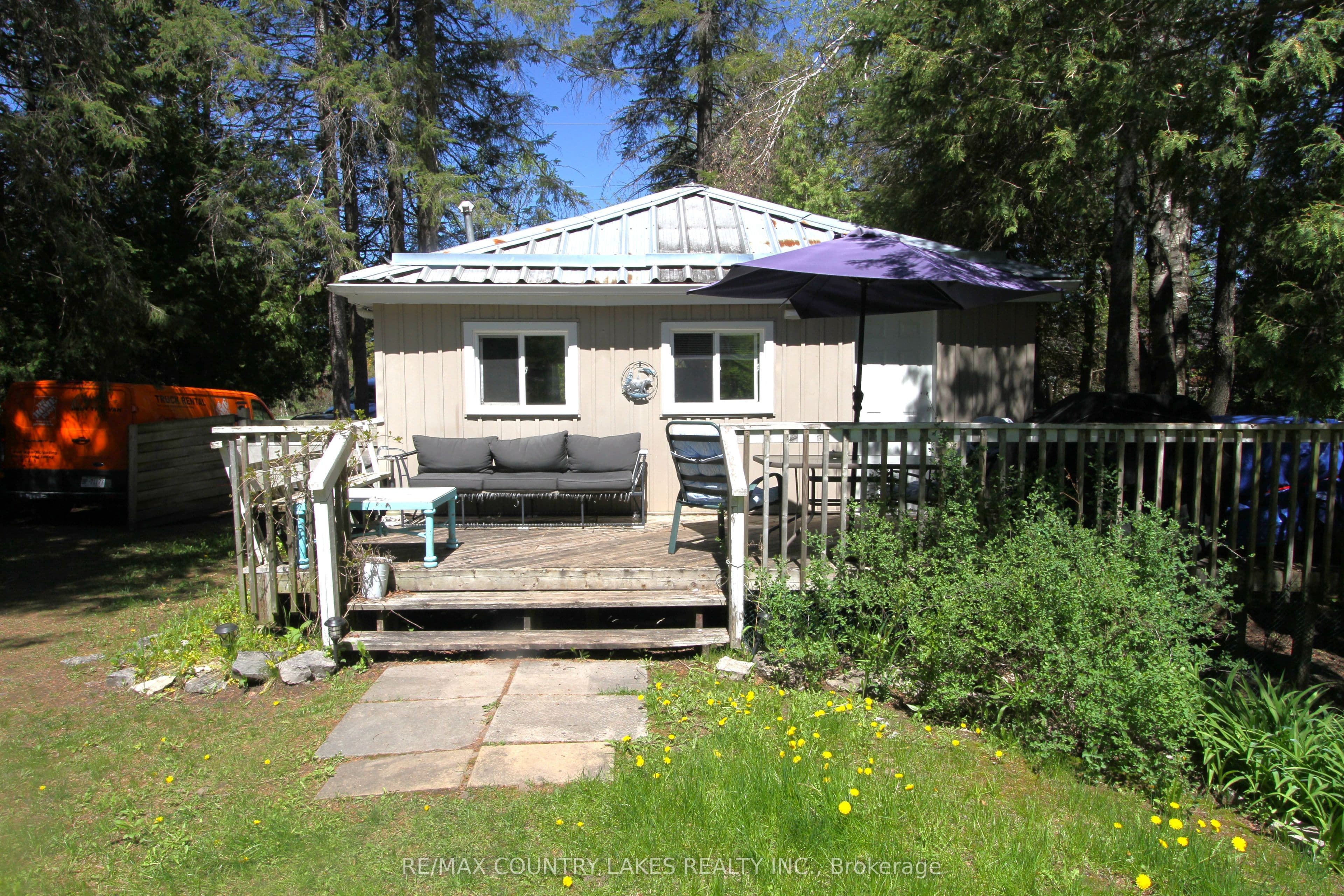 77 McGuire Beach Road photo 1
