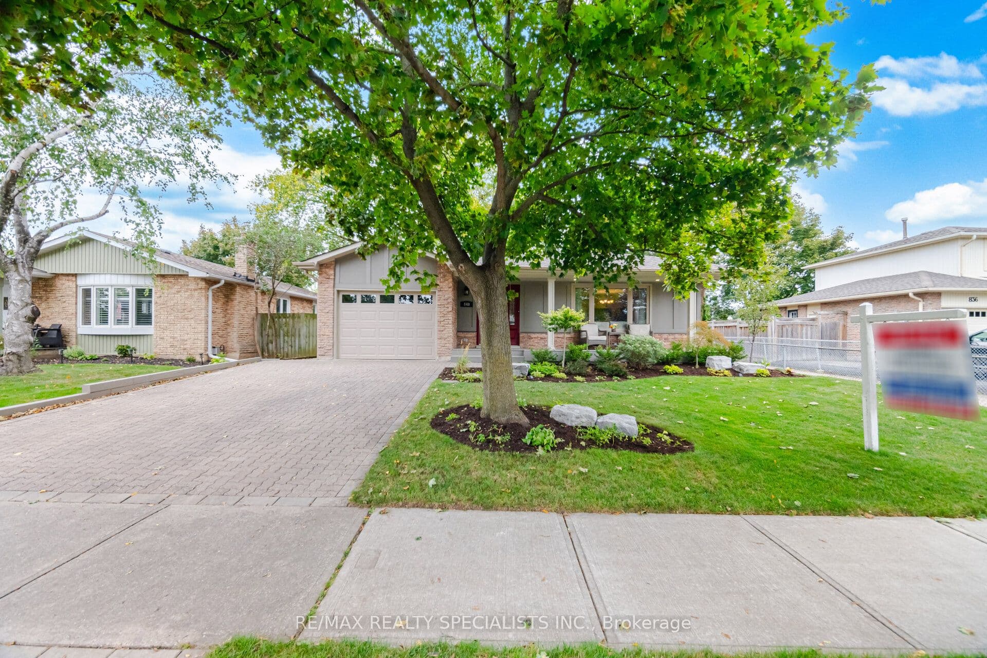 840 Hemlock Drive photo 1