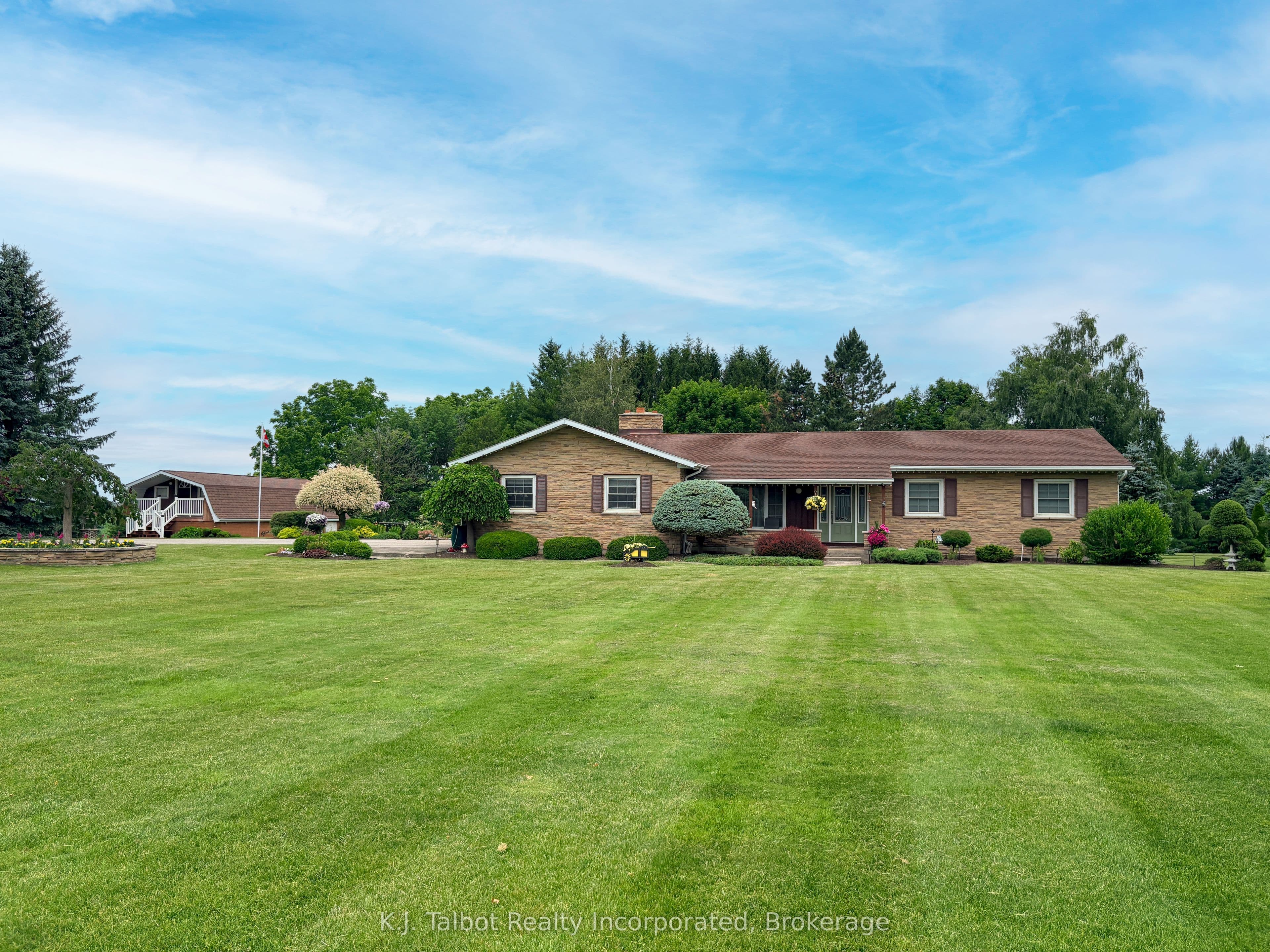 41342 Walton Road photo 1
