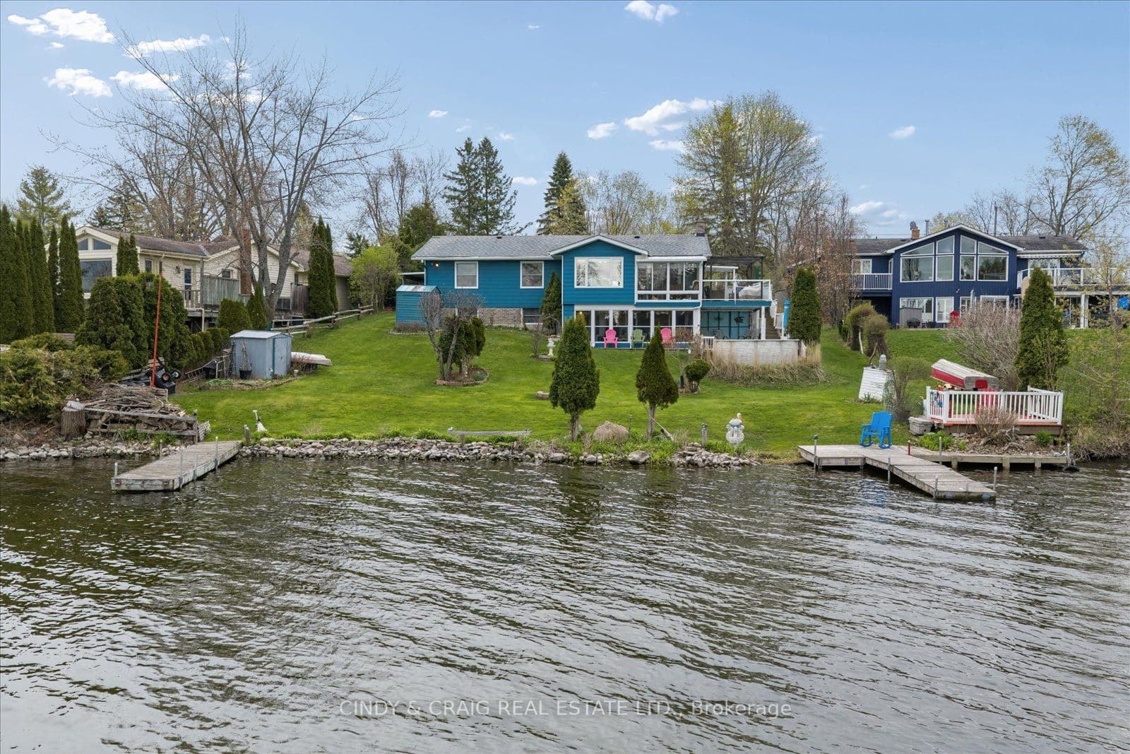 488 MCCONNELL Drive photo 1