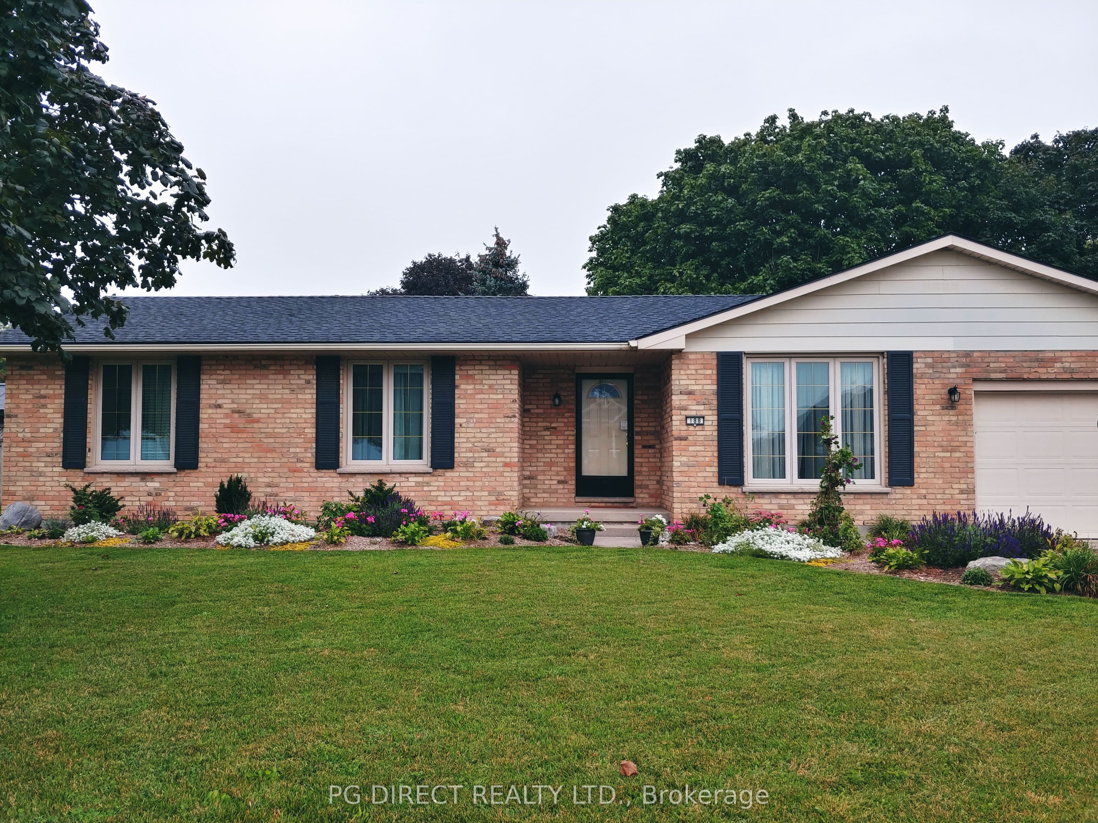 188 Byron Avenue photo 1