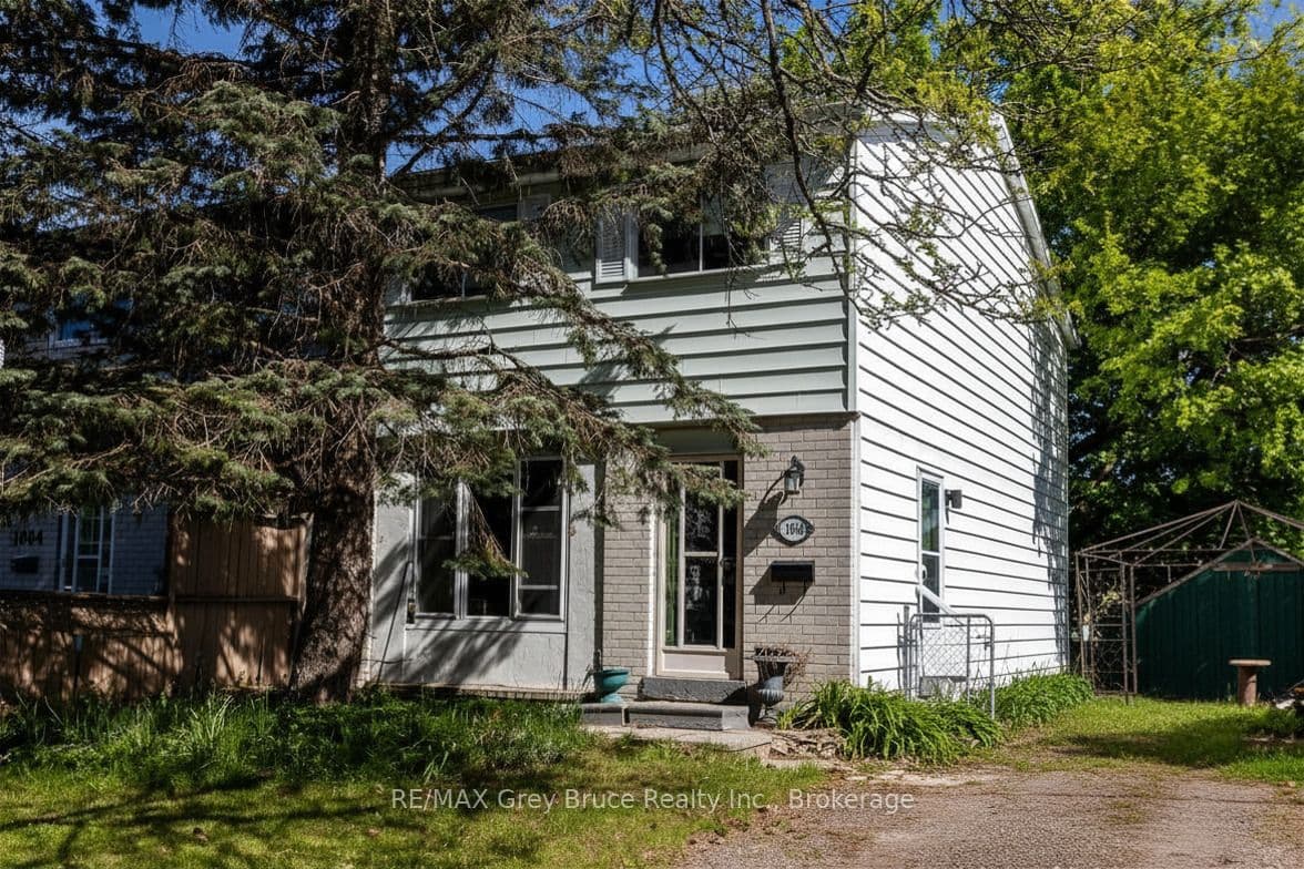 1068 11th Street photo 1