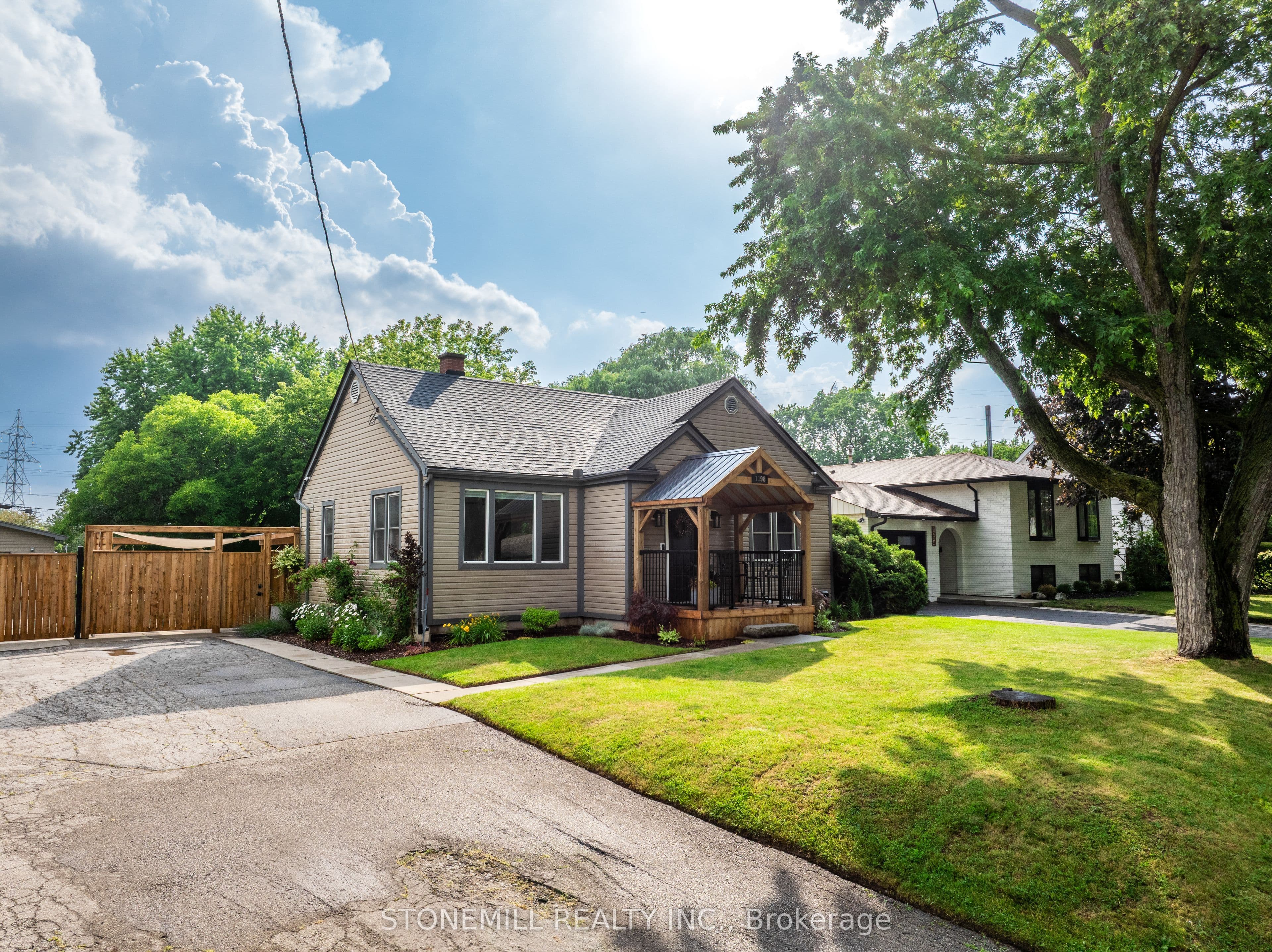 1198 Fisher Avenue photo 1