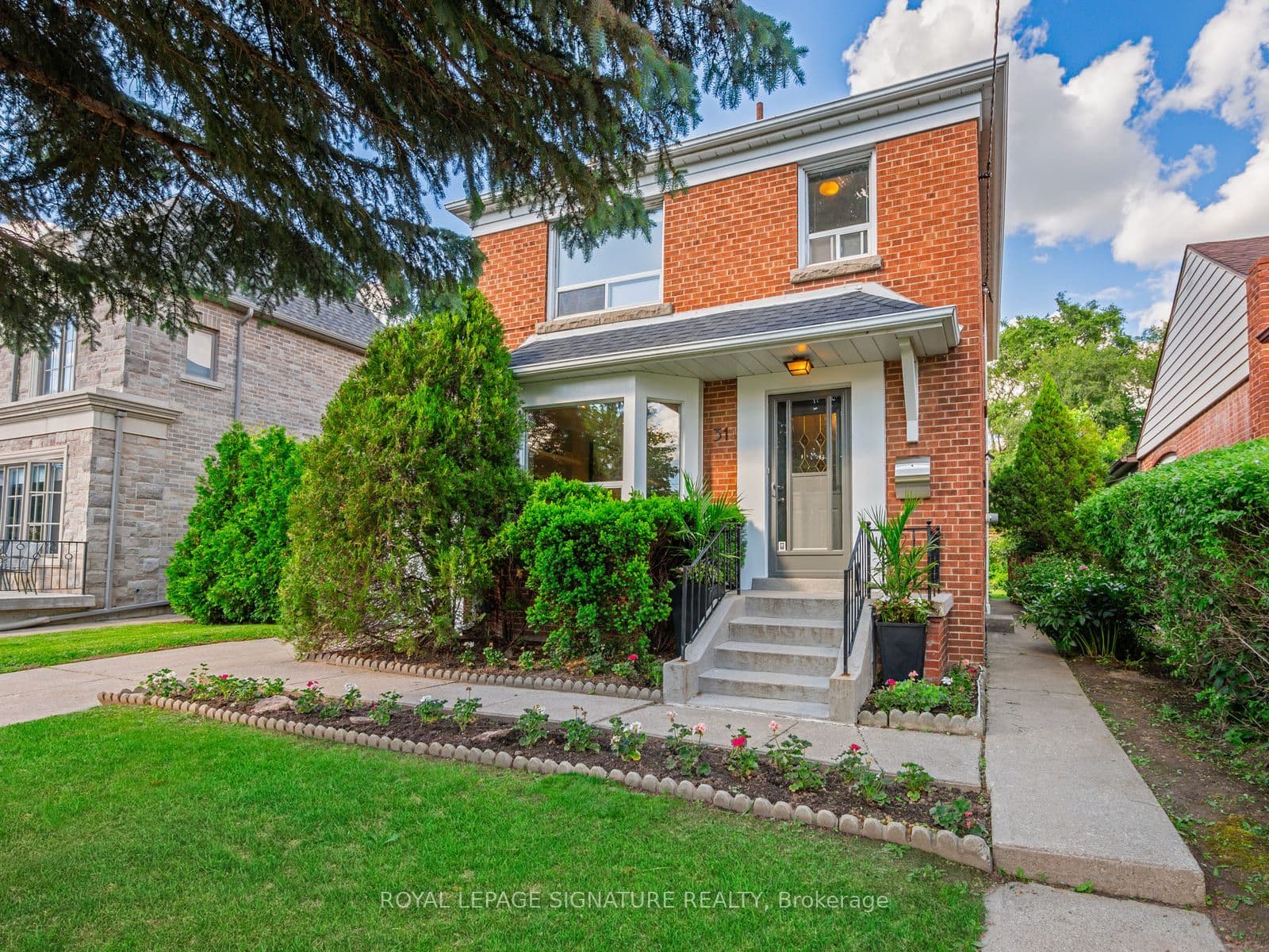 31 Brookview Drive photo 1