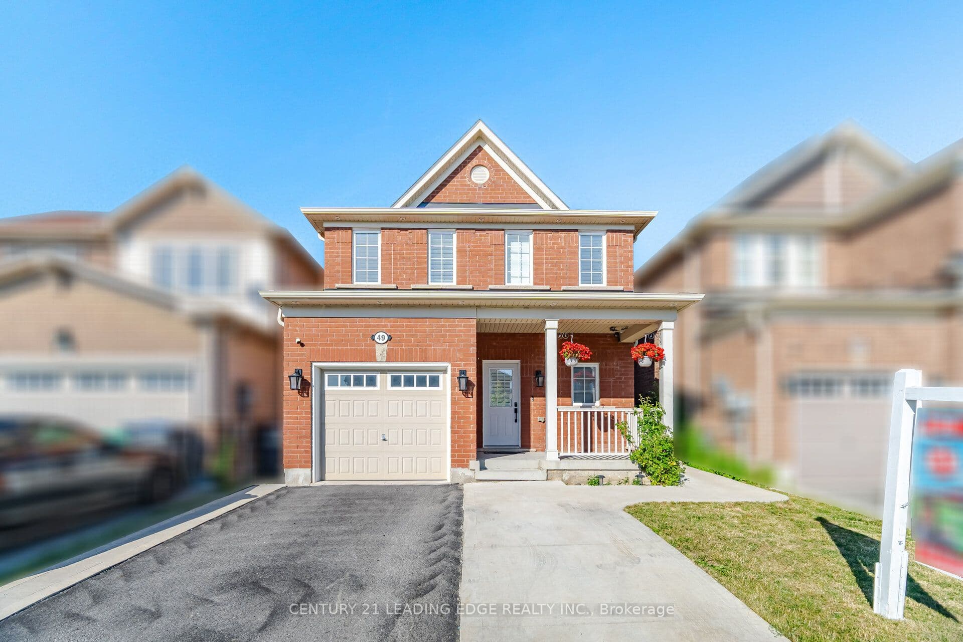 49 Robert Parkinson Drive photo 1