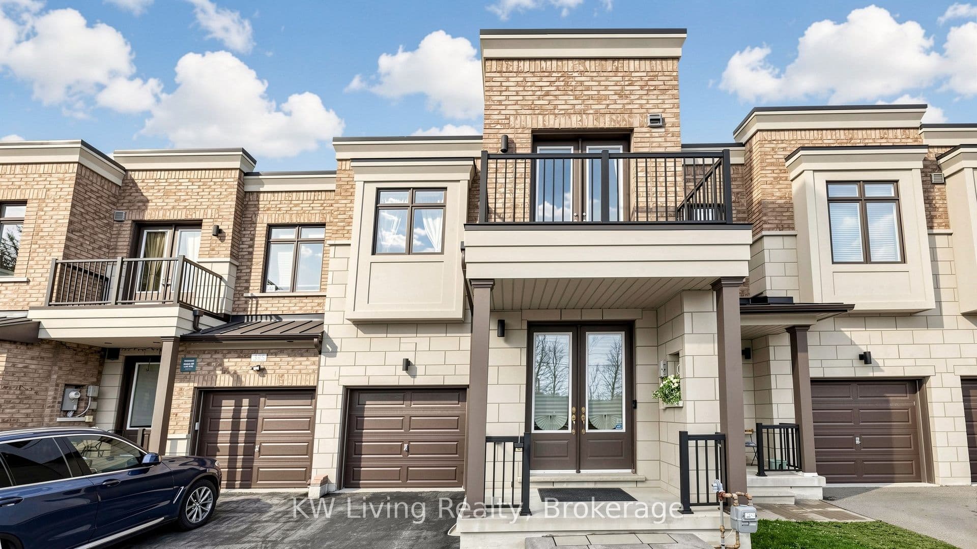 389 Elyse Court photo 1