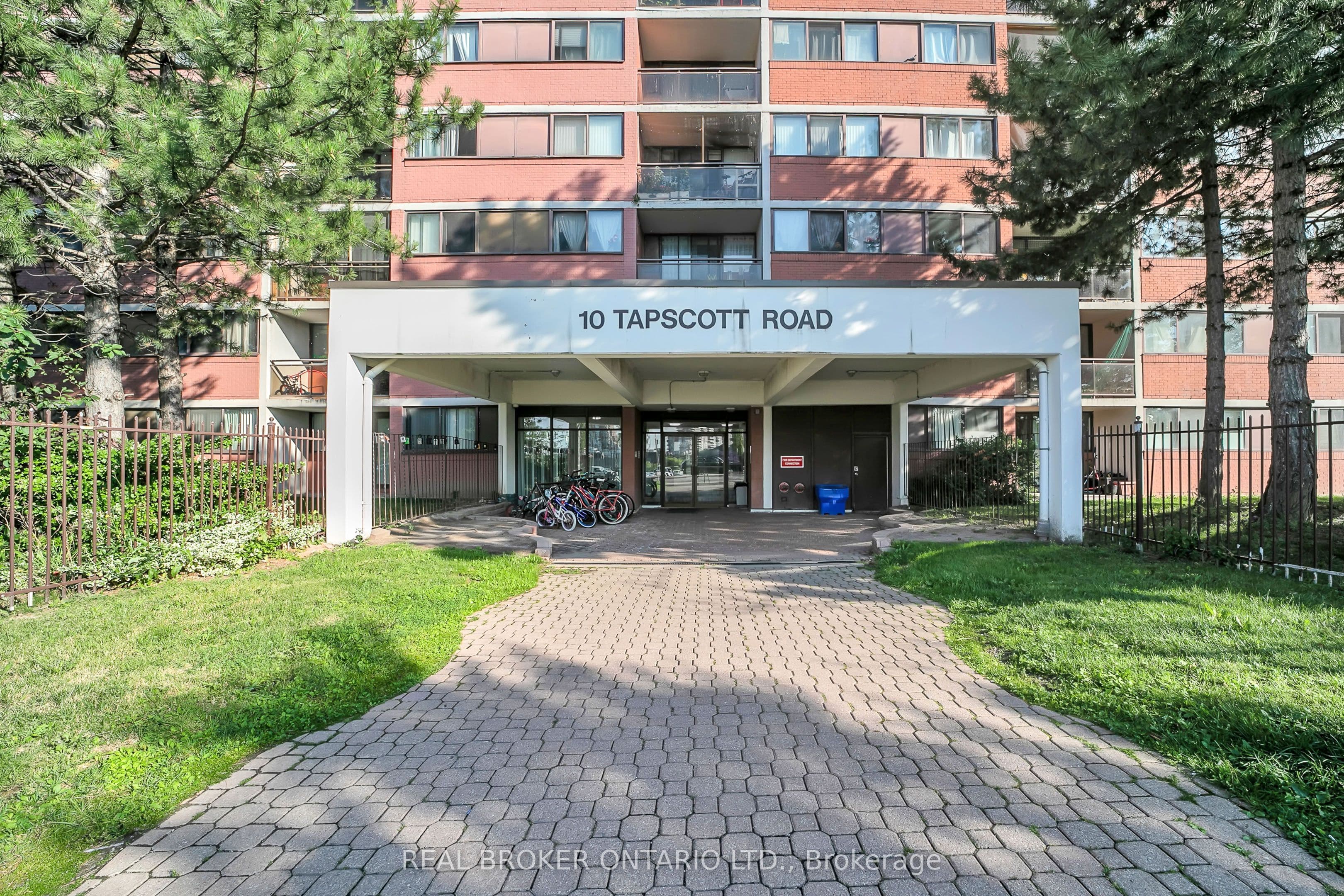 Unit 810 10 Tapscott Road photo 1