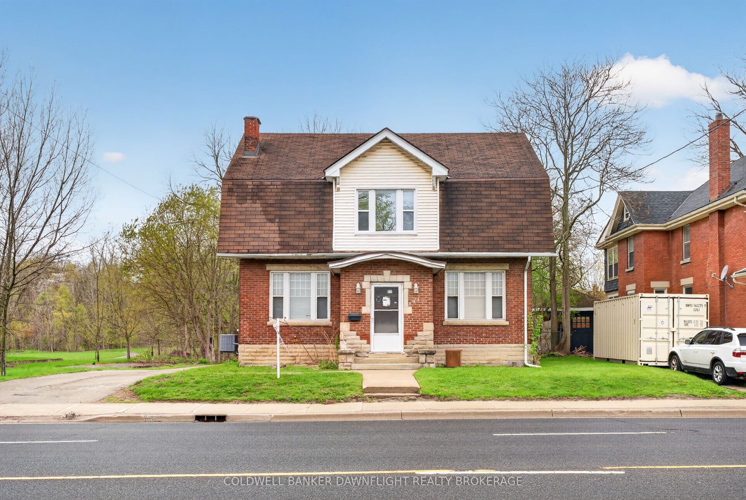 193 Wharncliffe Road photo 1
