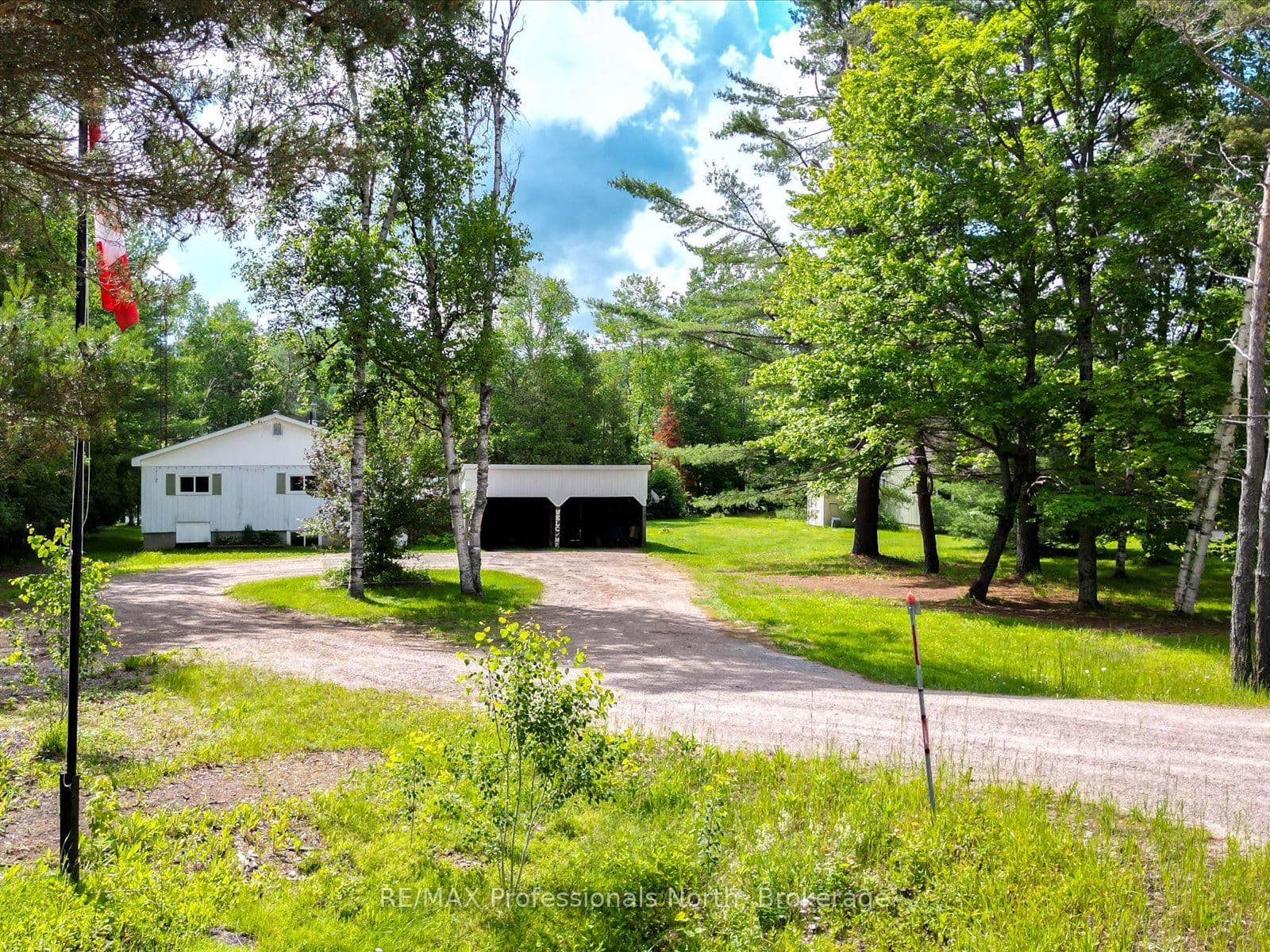 2510 Loop Road photo 1