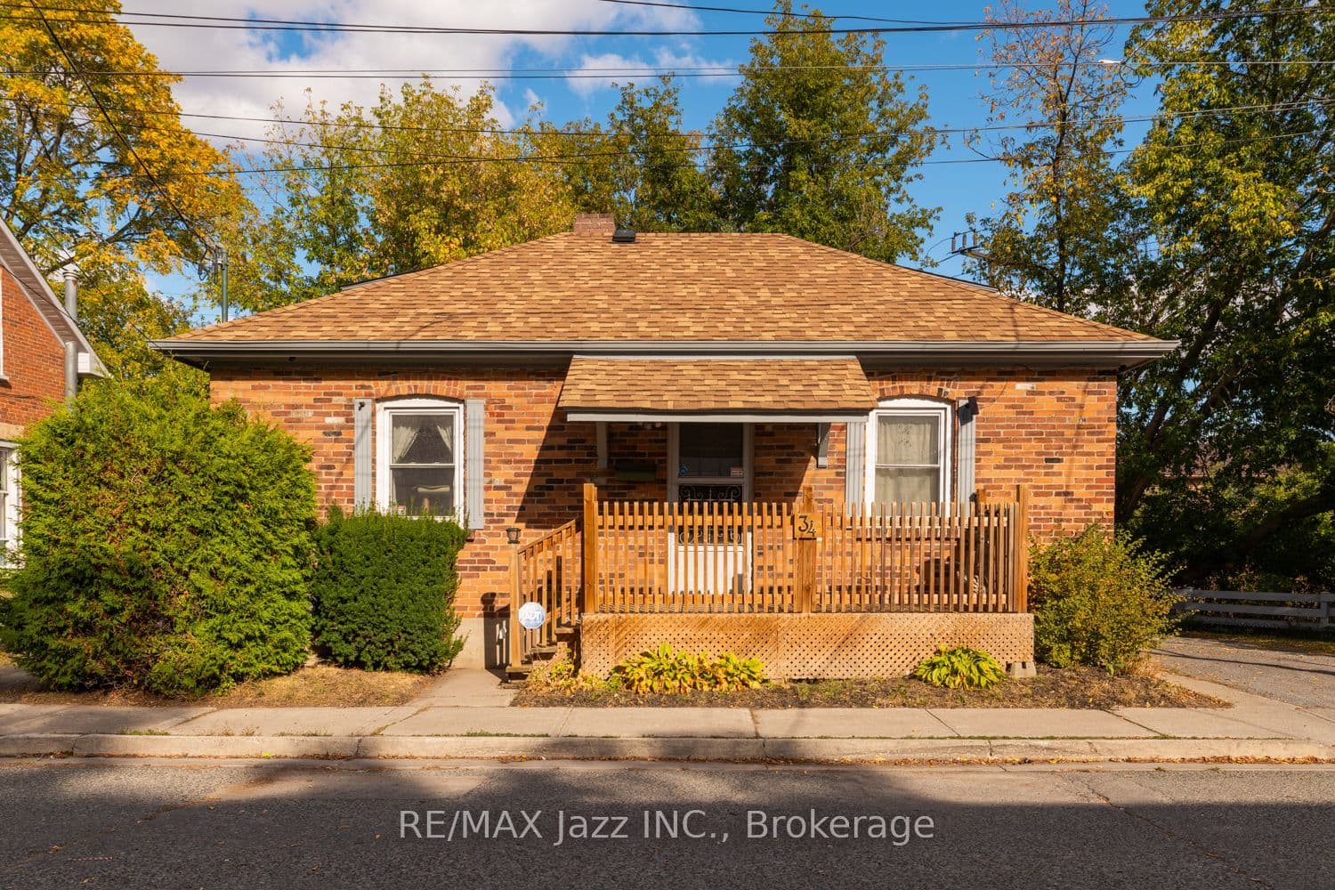 34 Jackson Avenue photo 1