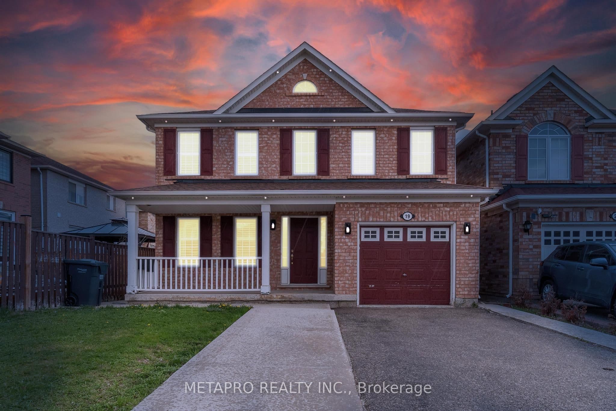 19 Firwood Crescent photo 1