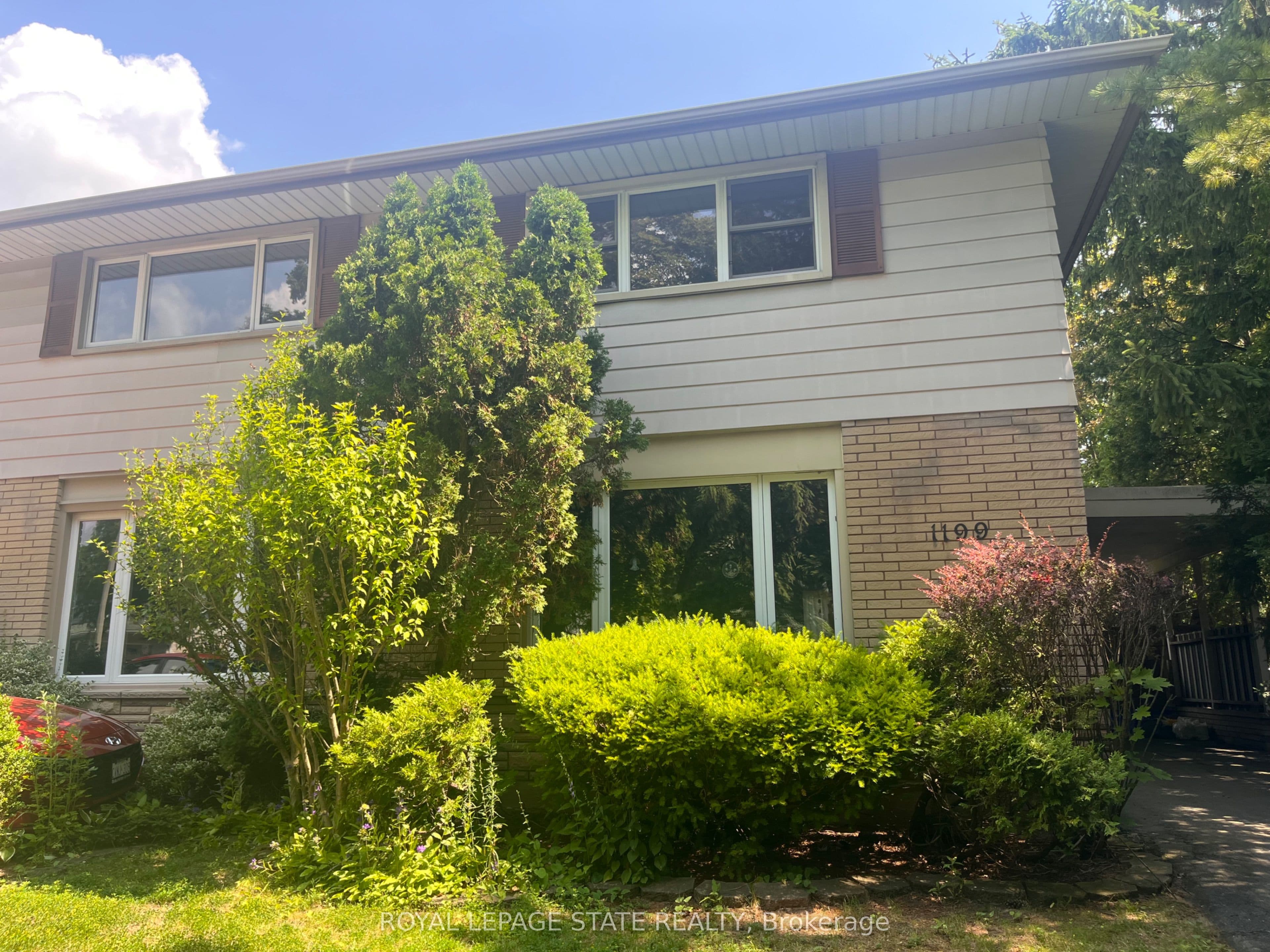 1199 Nottingham Avenue photo 1