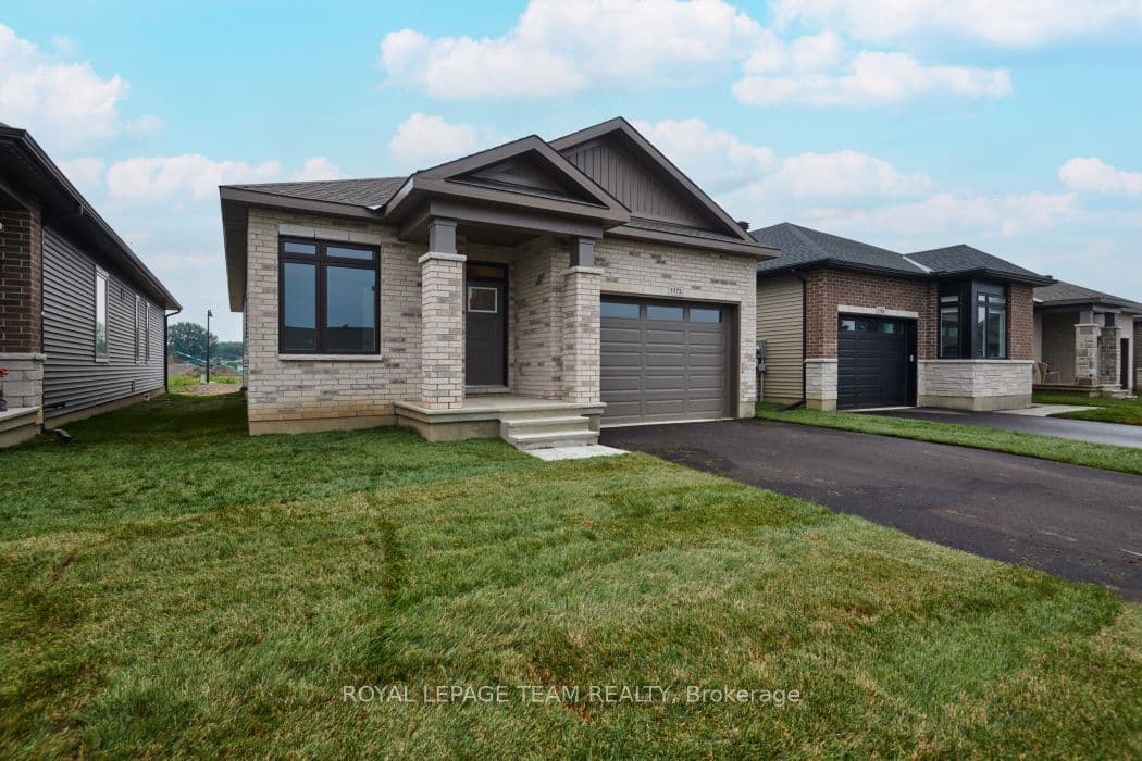 1189 Potter Drive photo 1