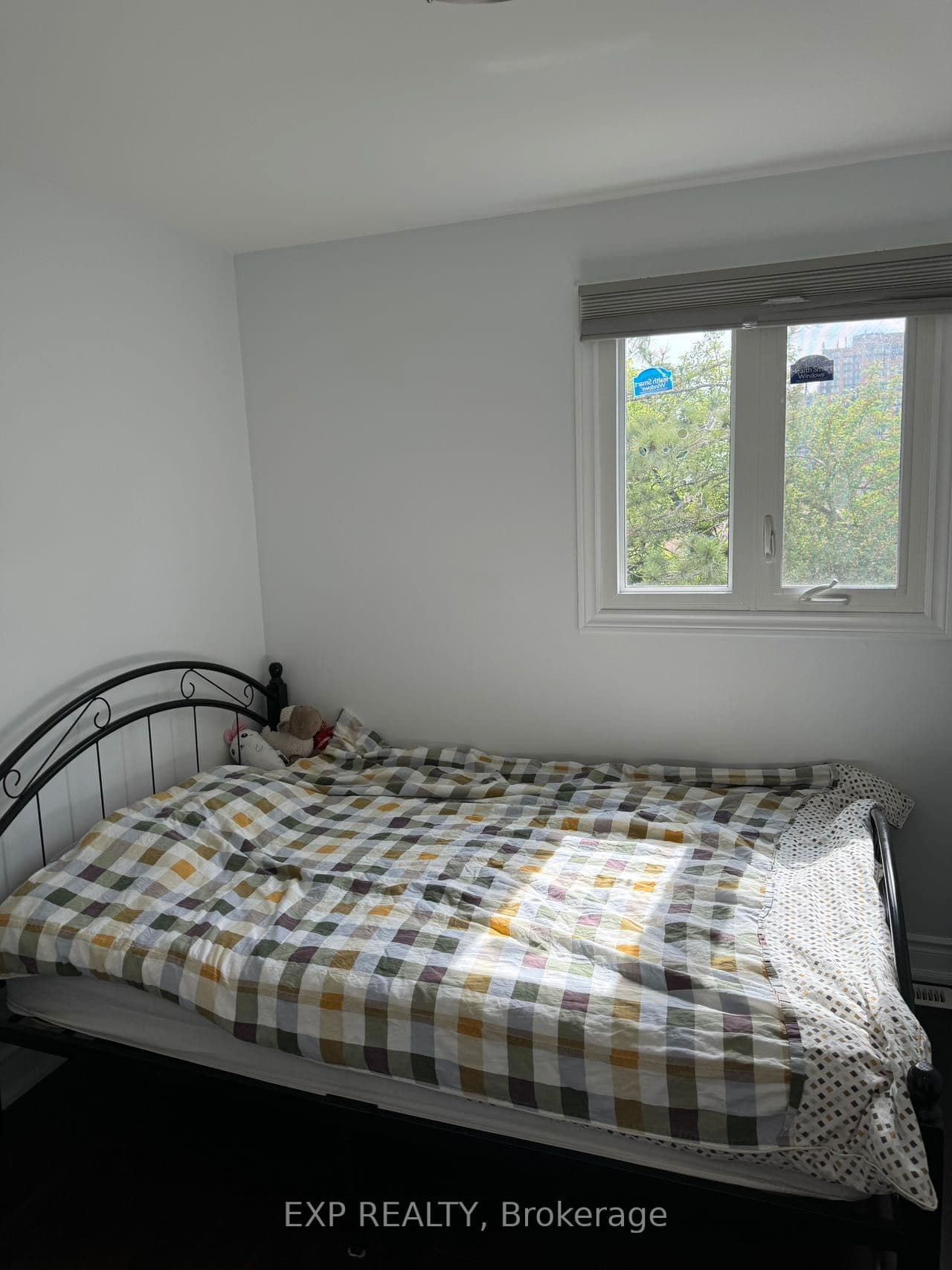 82 Muirlands Drive photo 1
