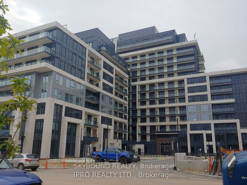 Unit # 303 3200 William Coltson Avenue photo 1