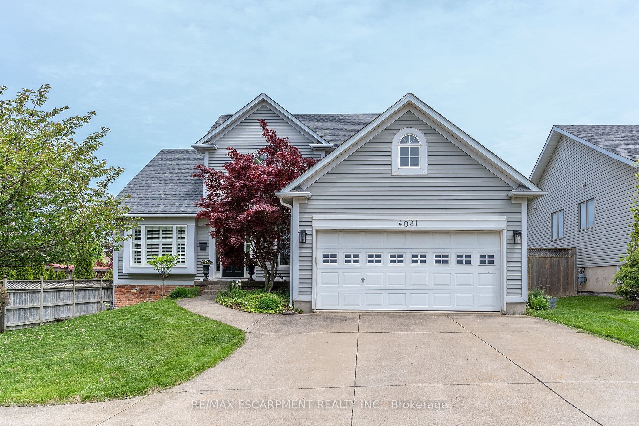 4021 Mountain Street photo 1