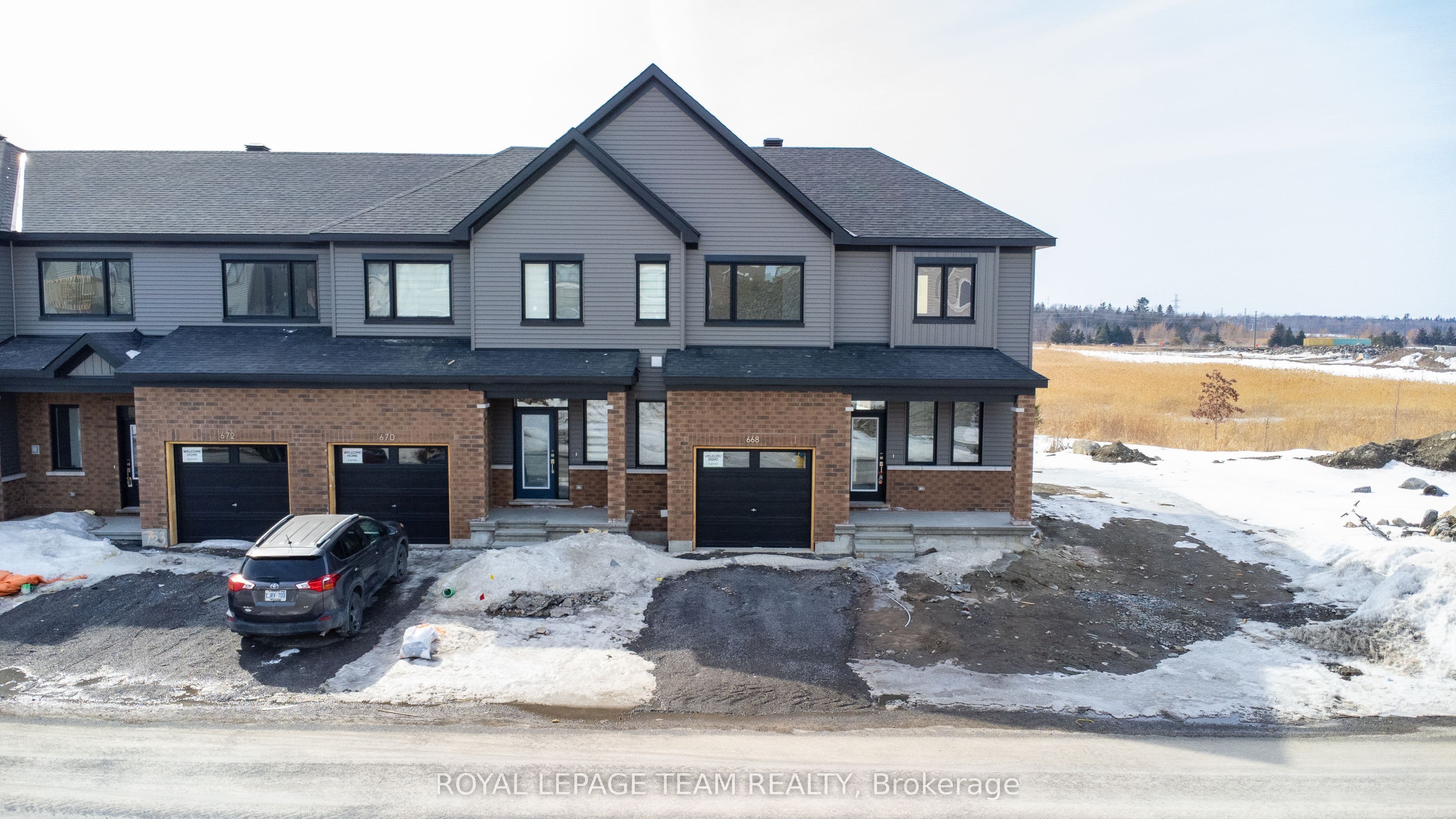 668 Expansion Road photo 1