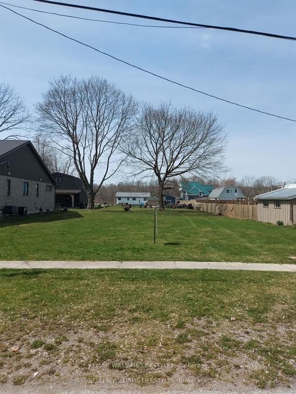 29 ERIEUS Street photo 1