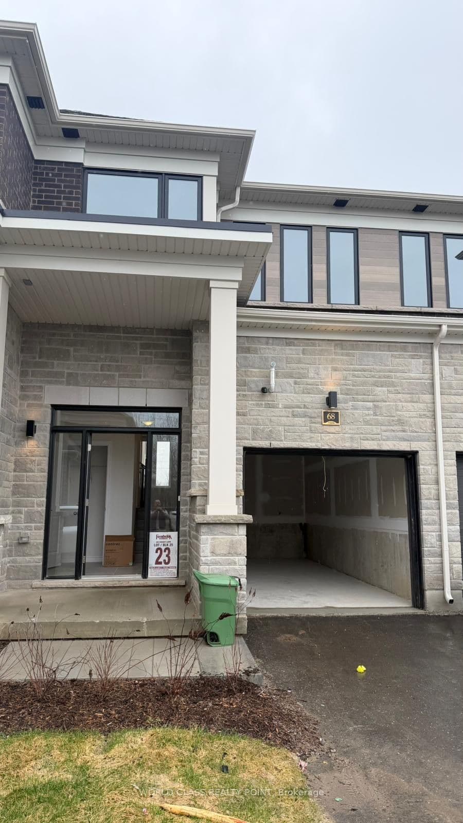 68 Hickey Lane photo 1