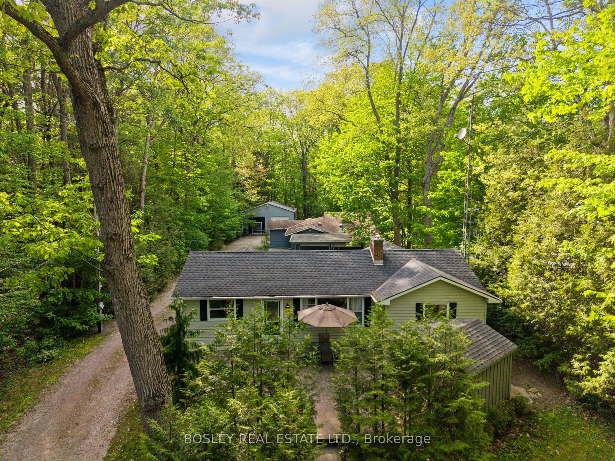 223 Ontario Street photo 1