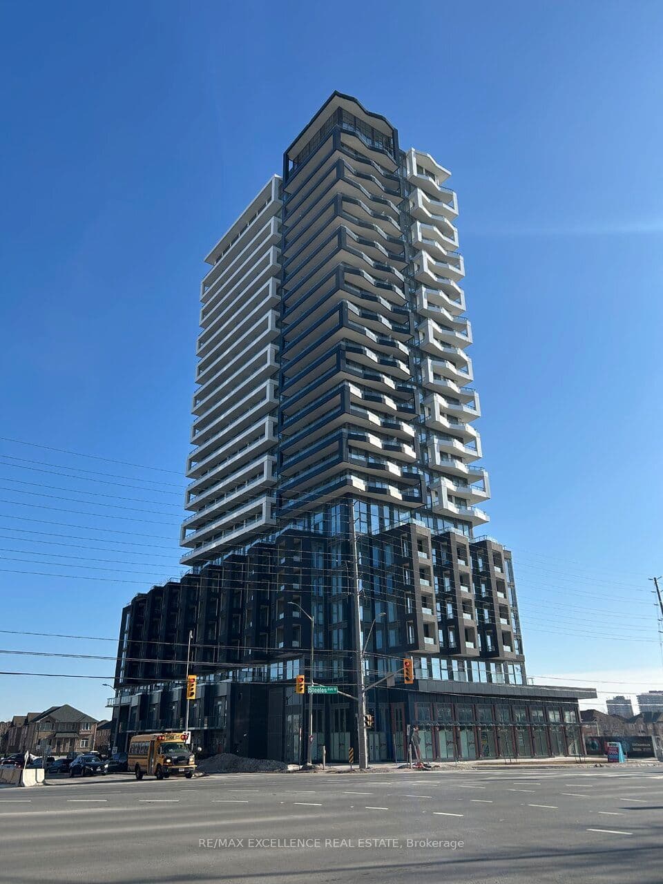 Unit 1702 260 Malta Avenue photo 1